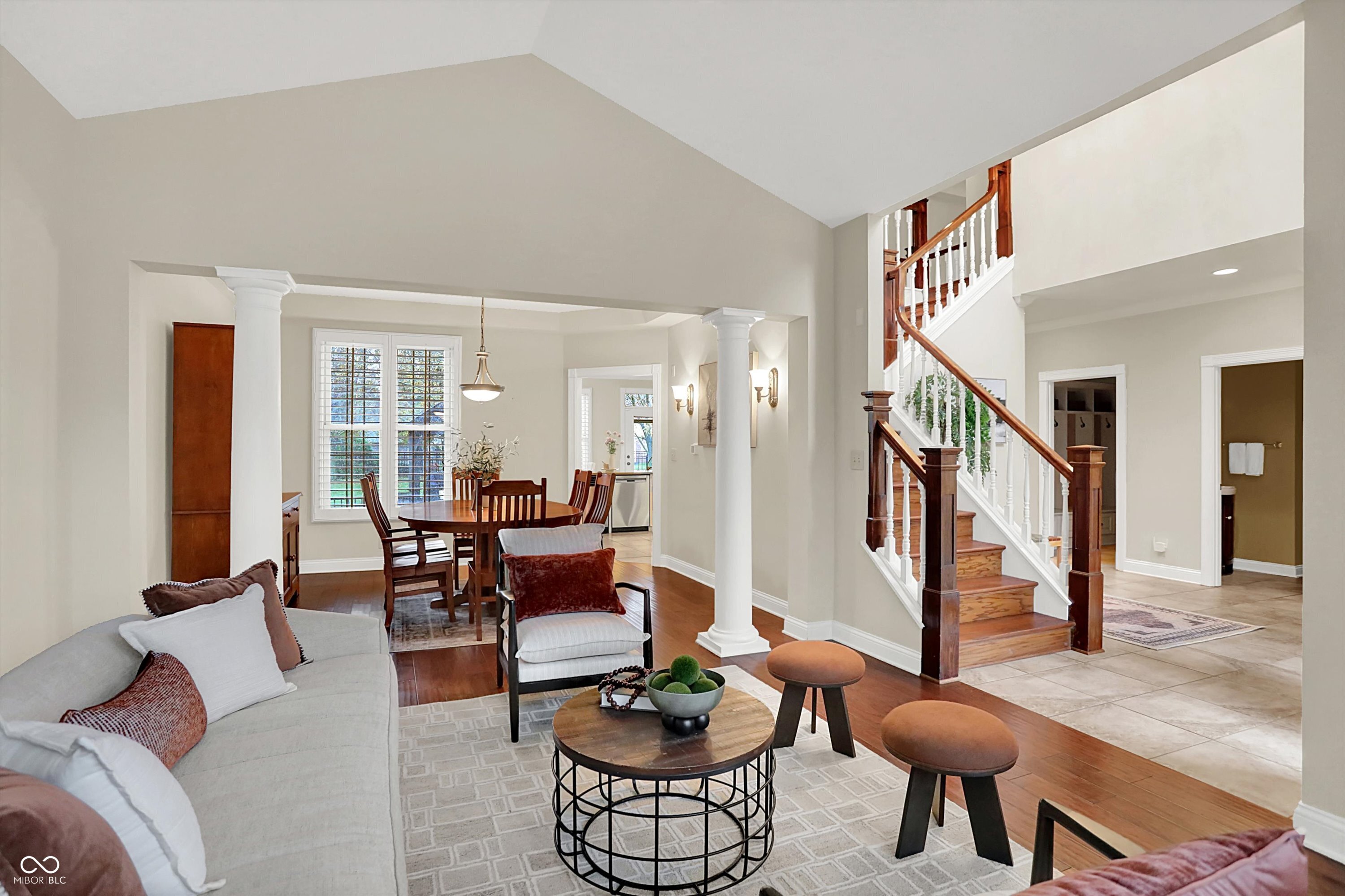 9325 Timberline Drive