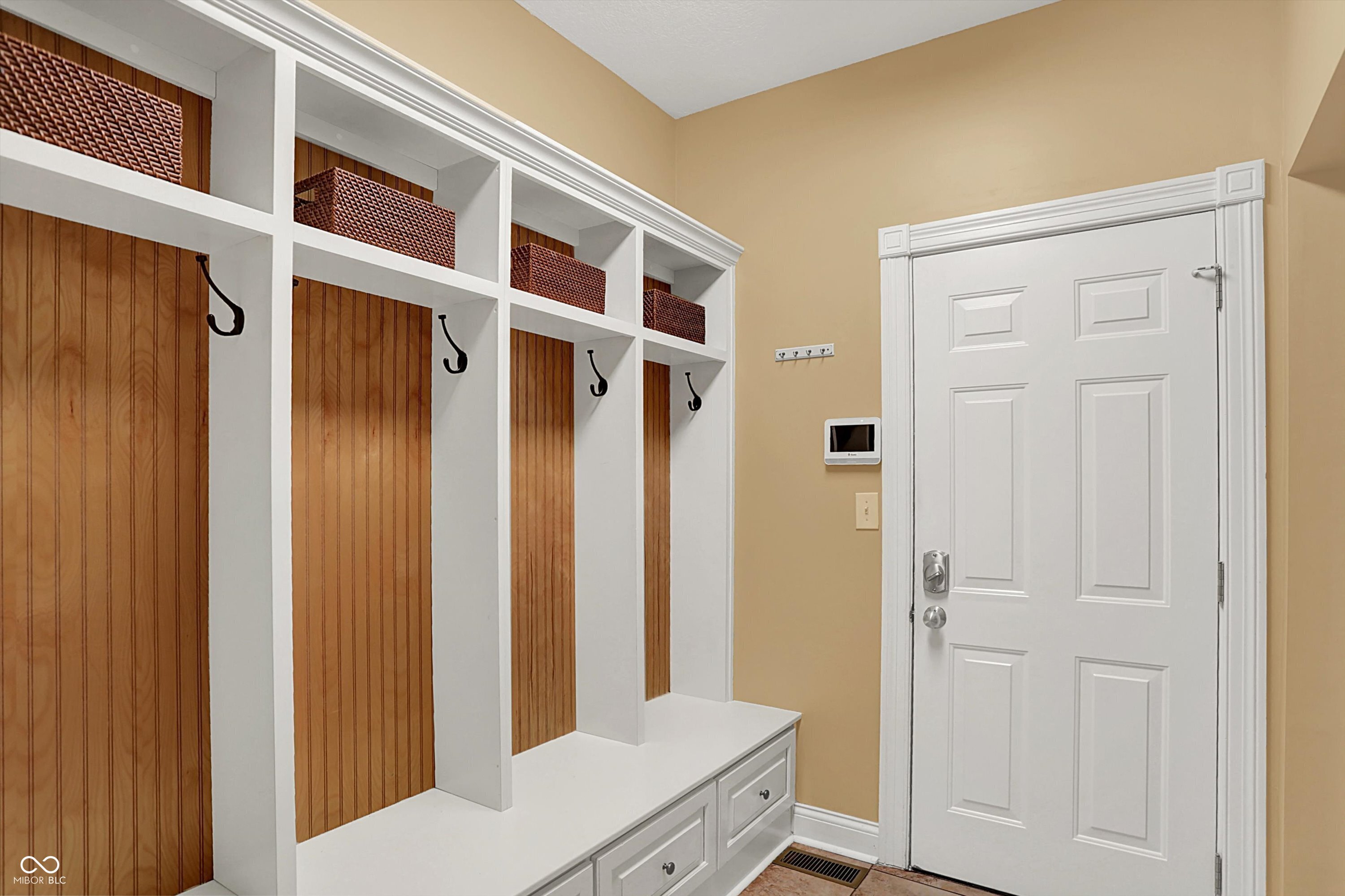 9325 Timberline Drive
