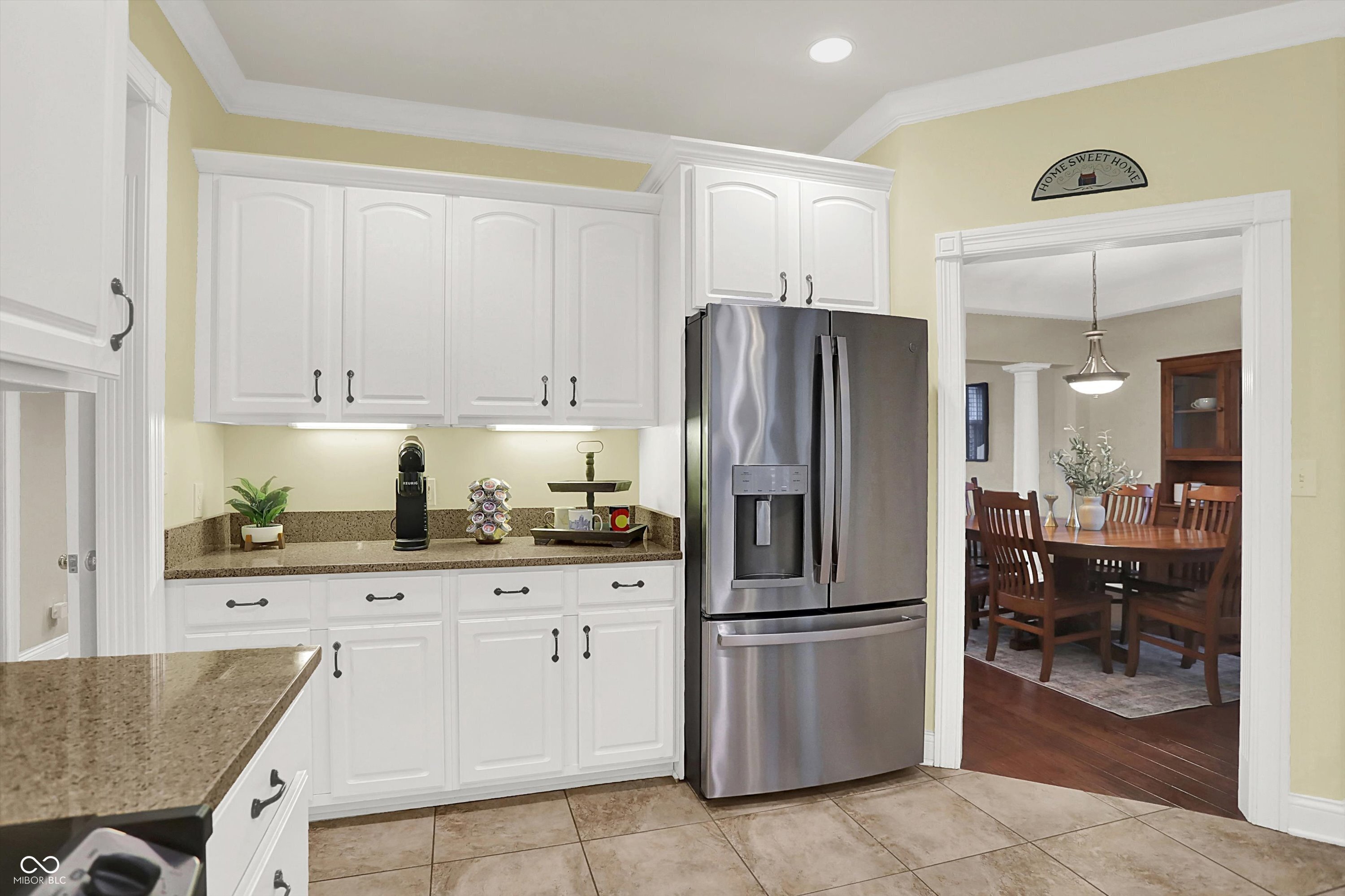 9325 Timberline Drive