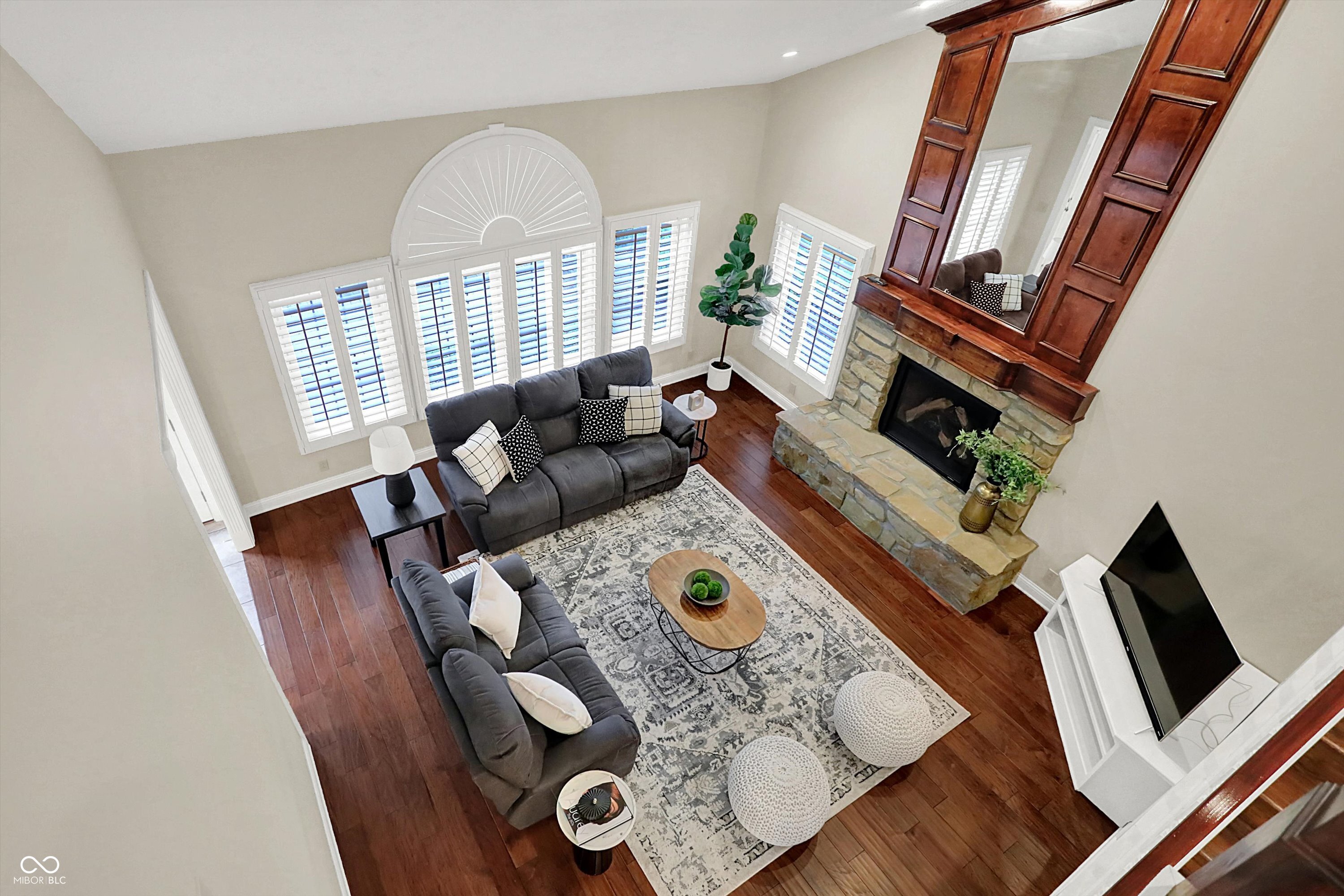 9325 Timberline Drive