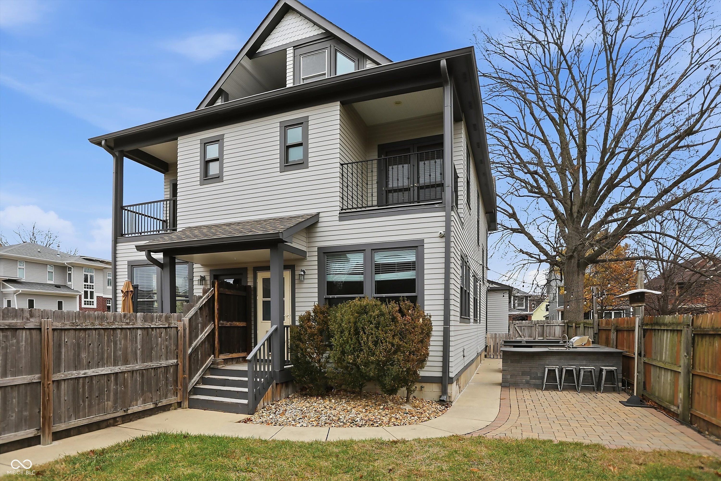 1526 Carrollton Avenue