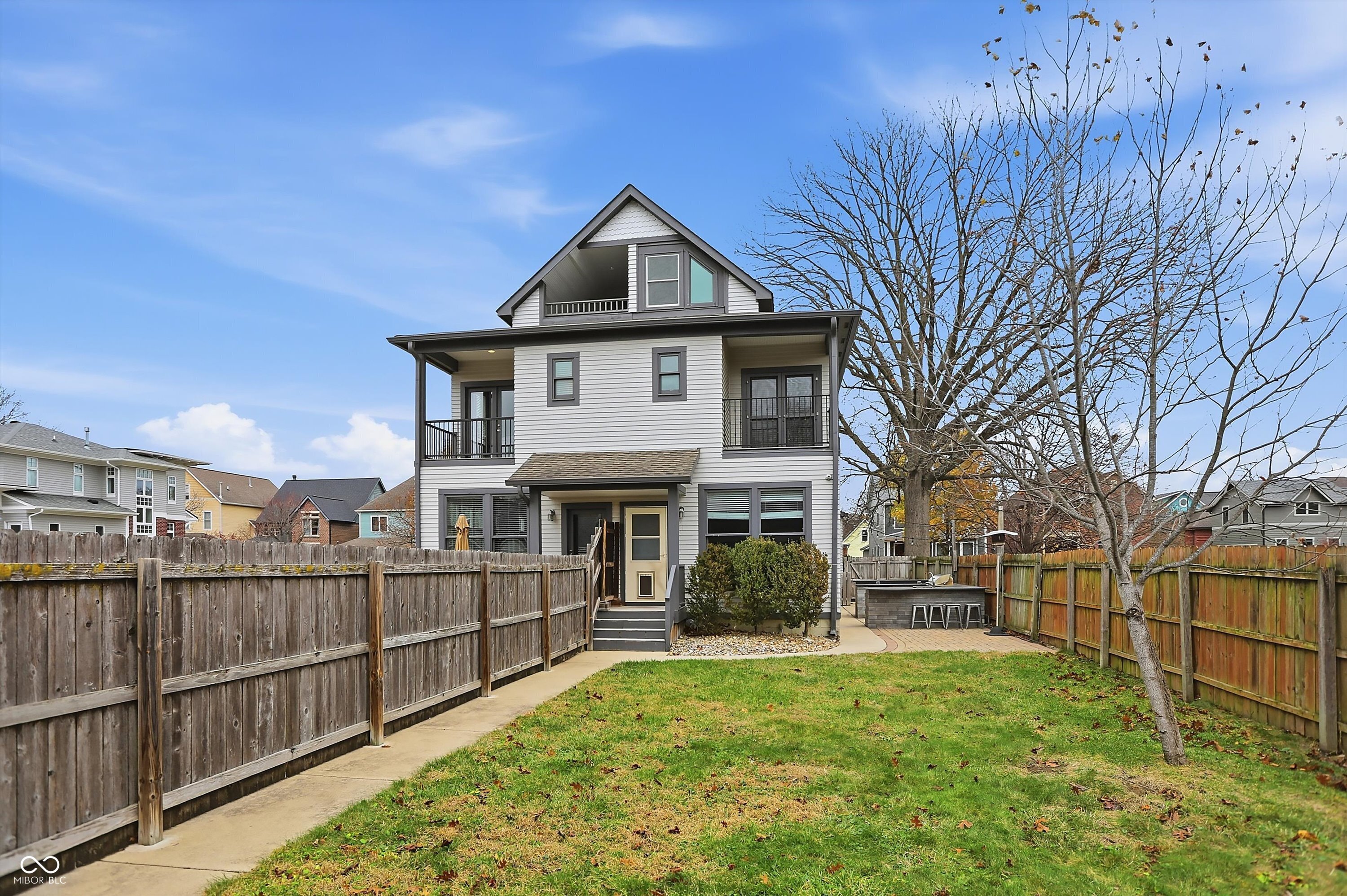 1526 Carrollton Avenue