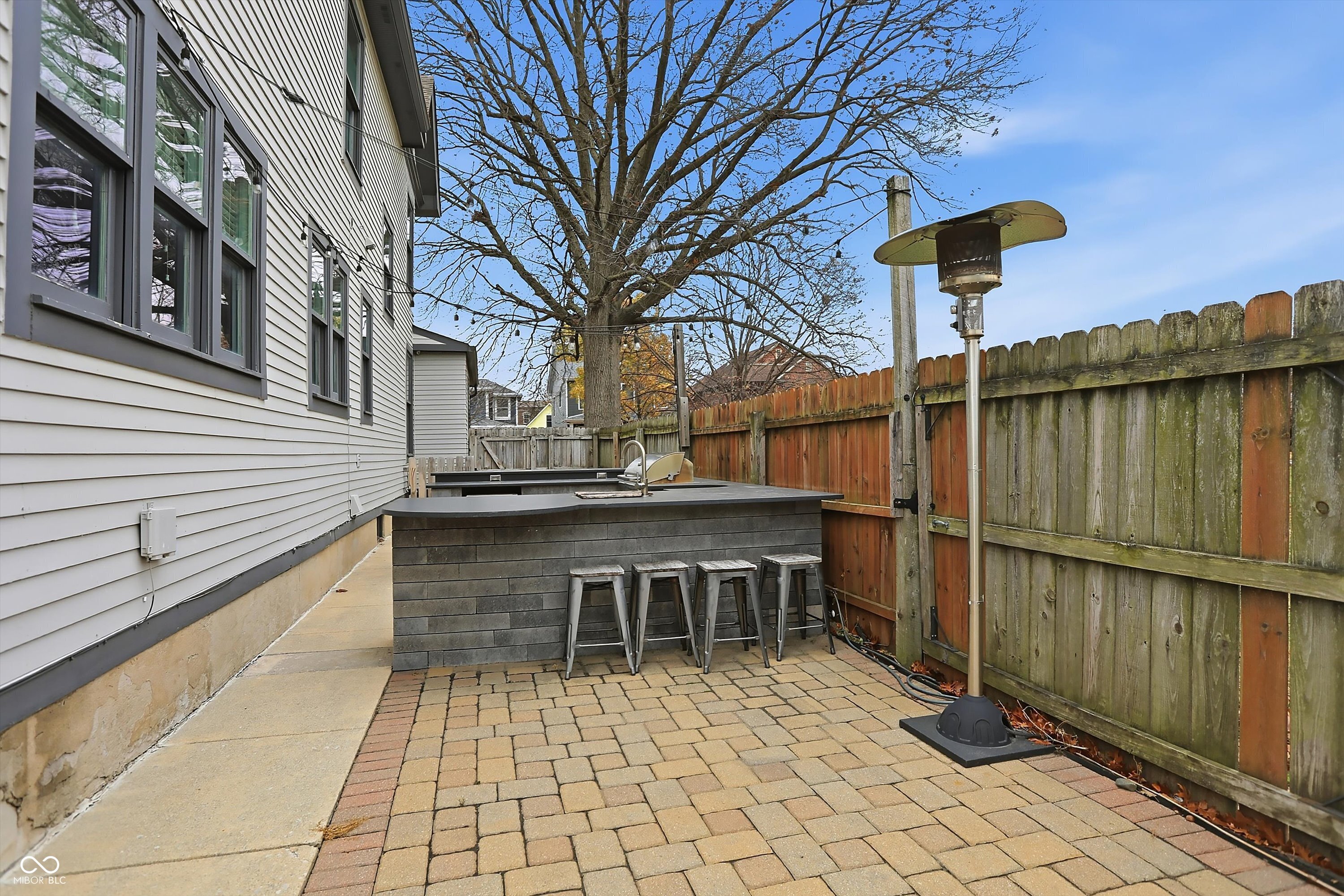 1526 Carrollton Avenue