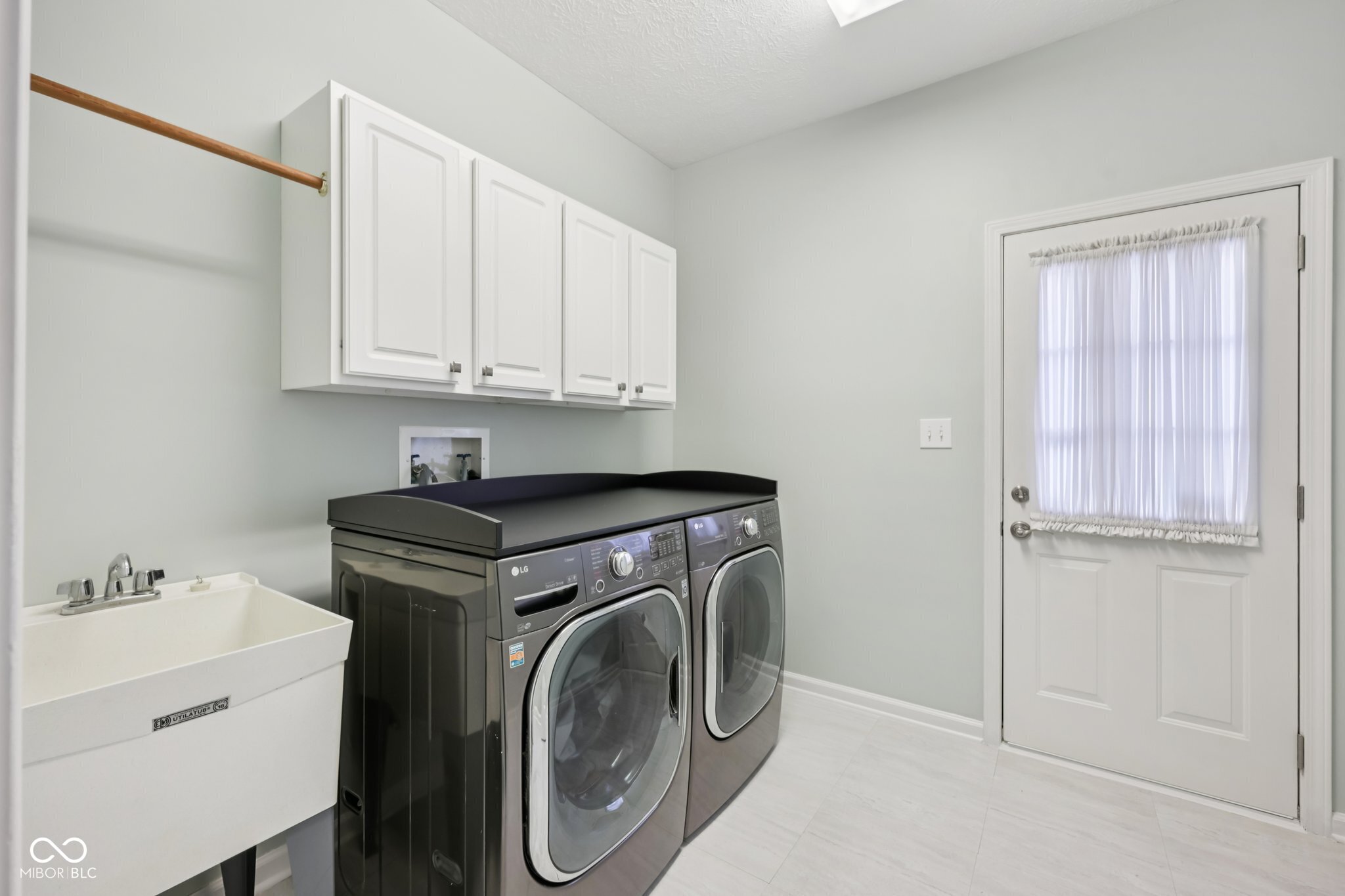 2725 Matt Court
