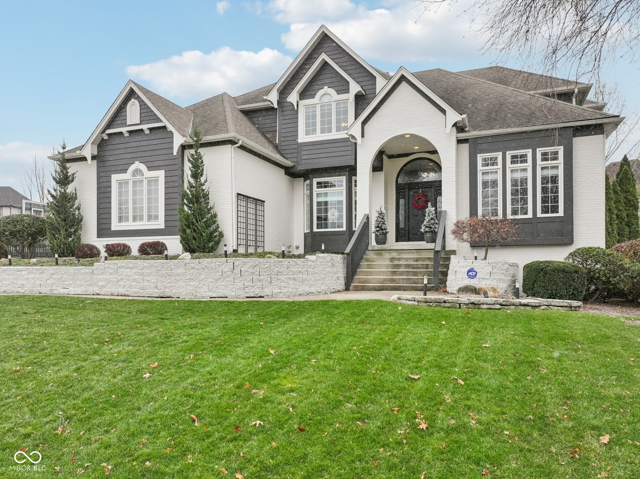 2725 Matt Court