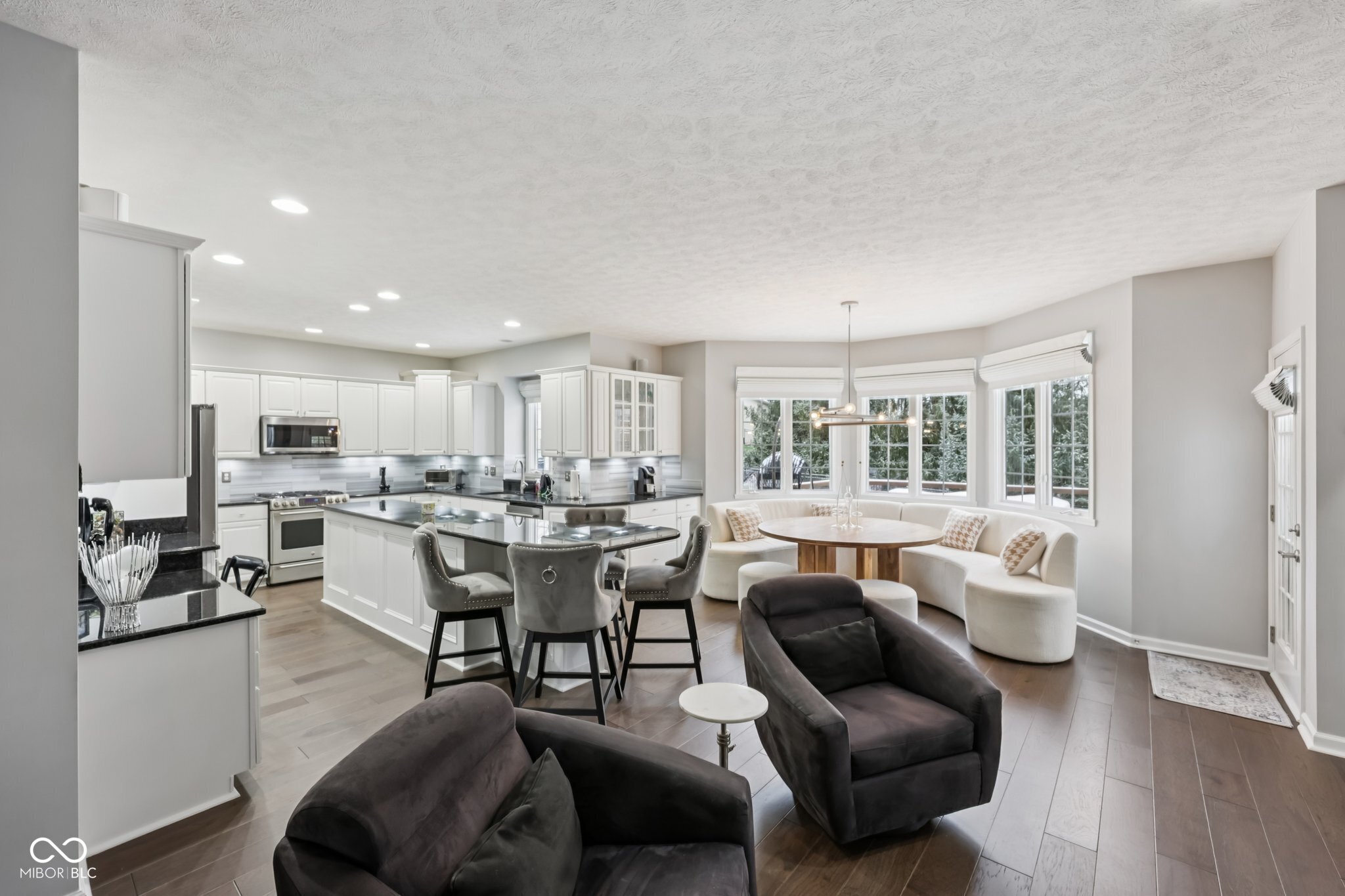 2725 Matt Court