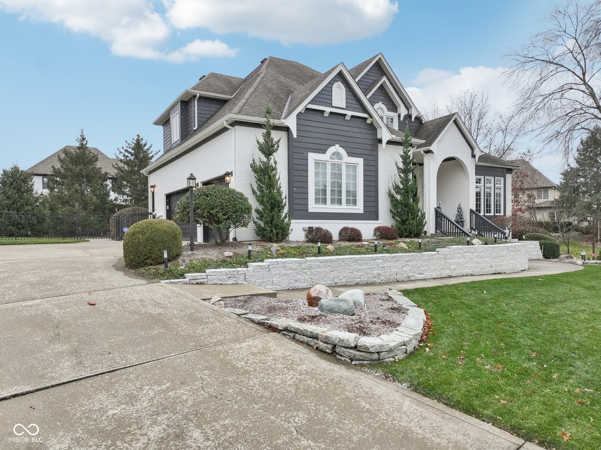 2725 Matt Court