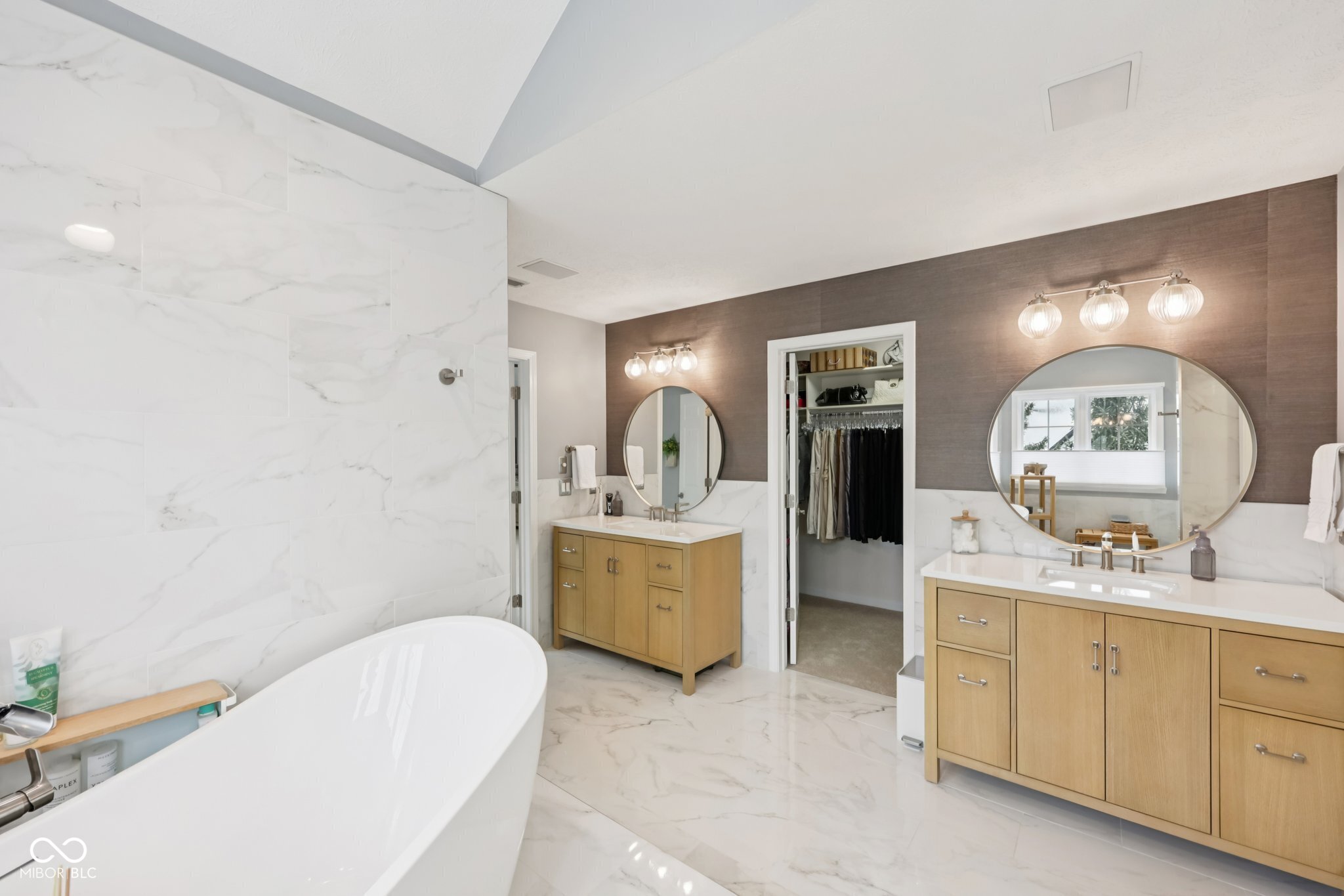2725 Matt Court