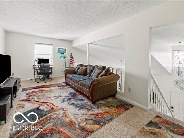 6116 Liverpool Lane