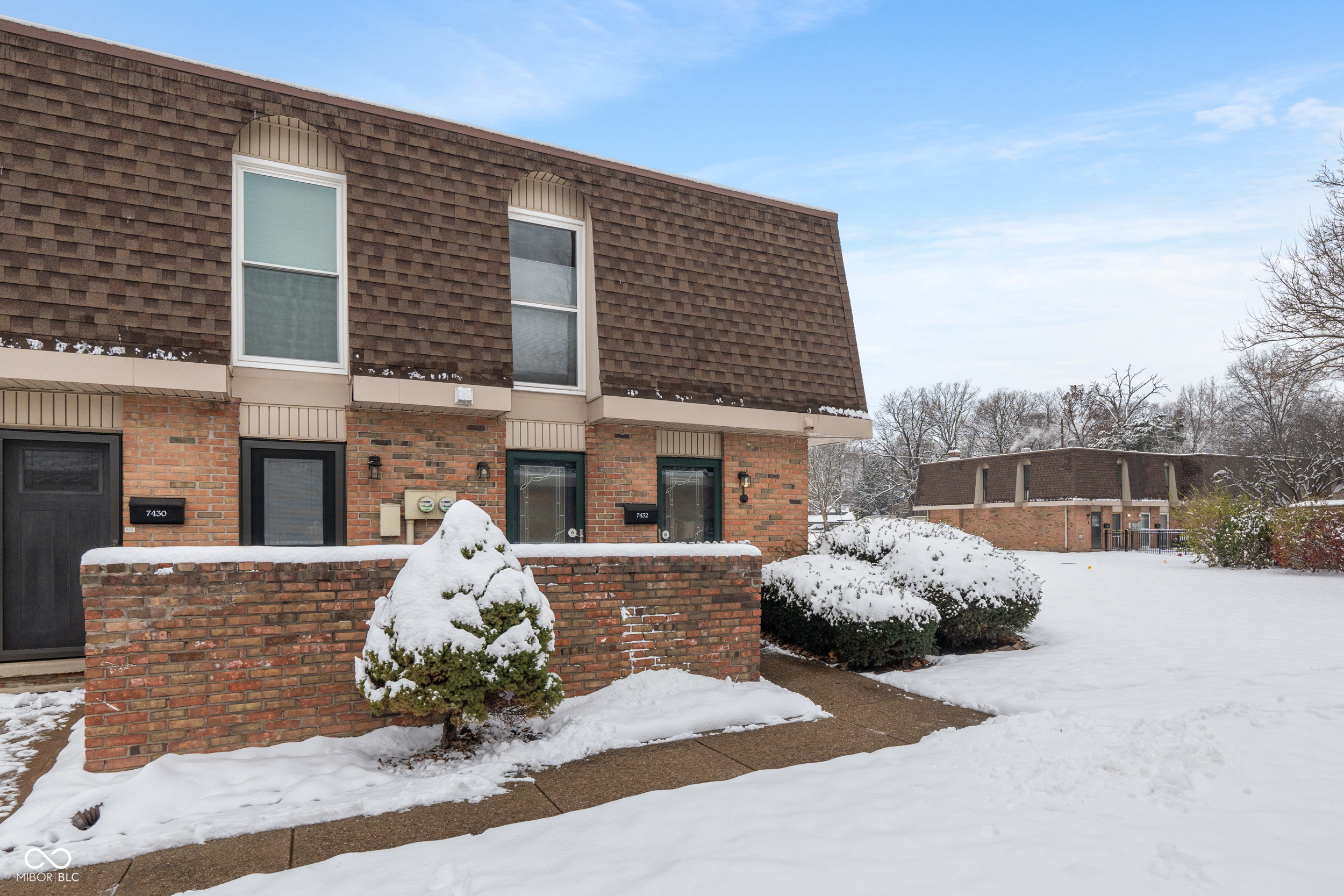 7432 Country Brook Drive Unit: 7432