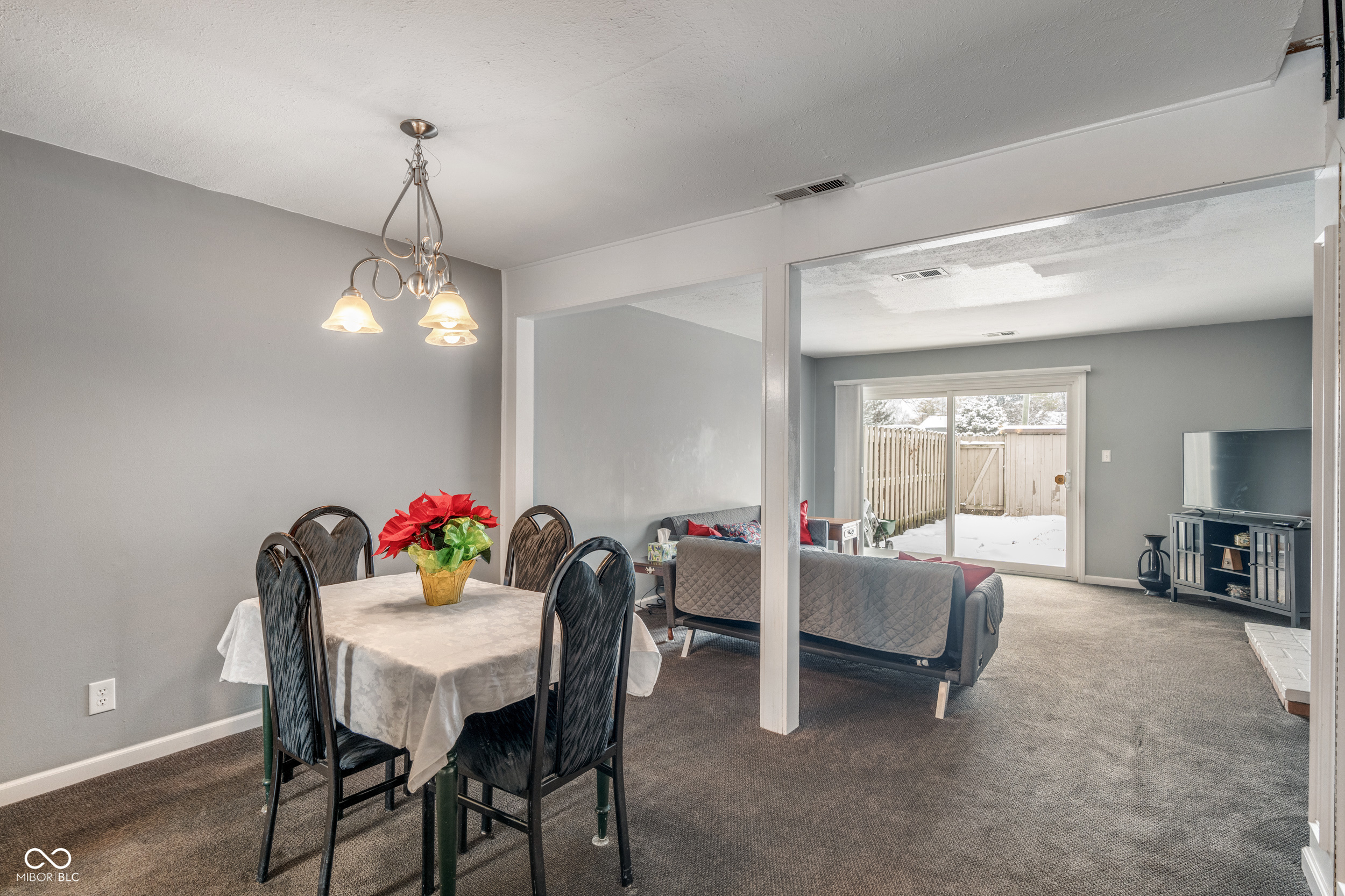 7432 Country Brook Drive Unit: 7432
