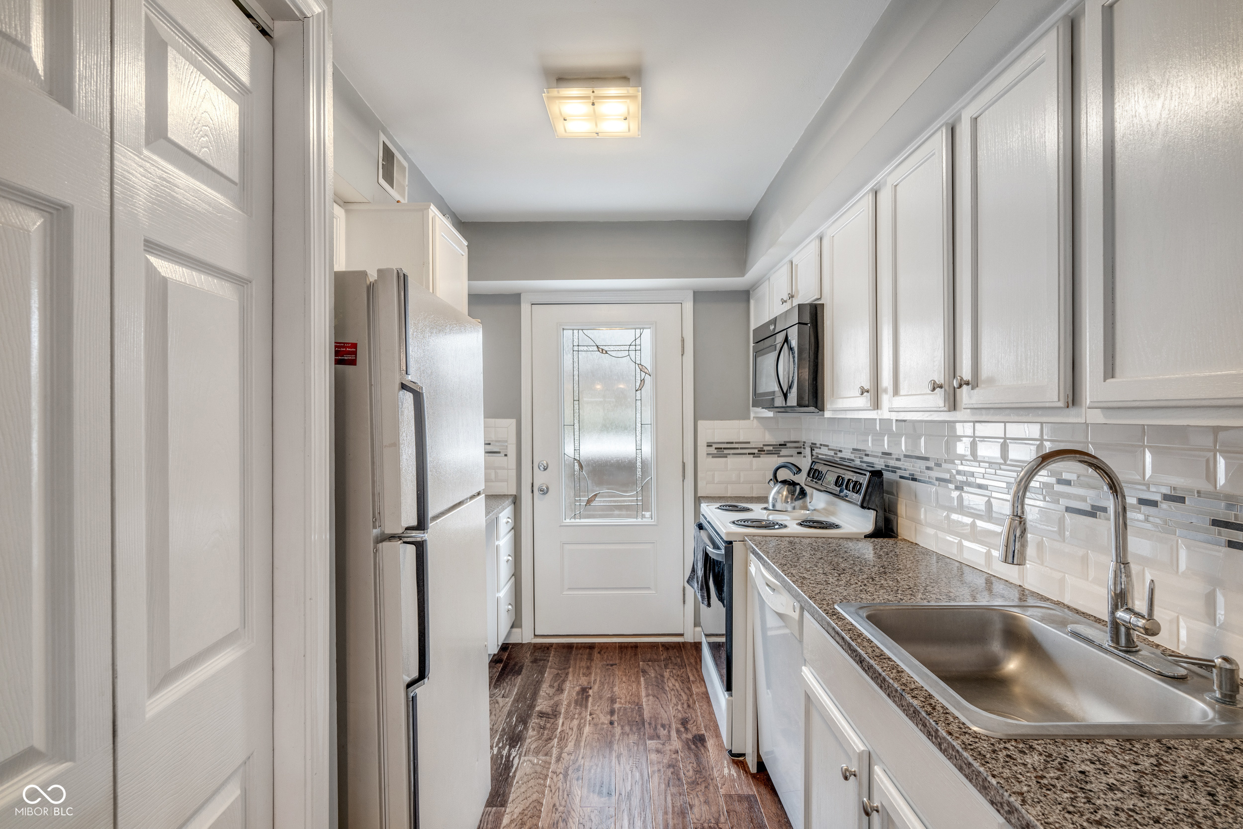7432 Country Brook Drive Unit: 7432