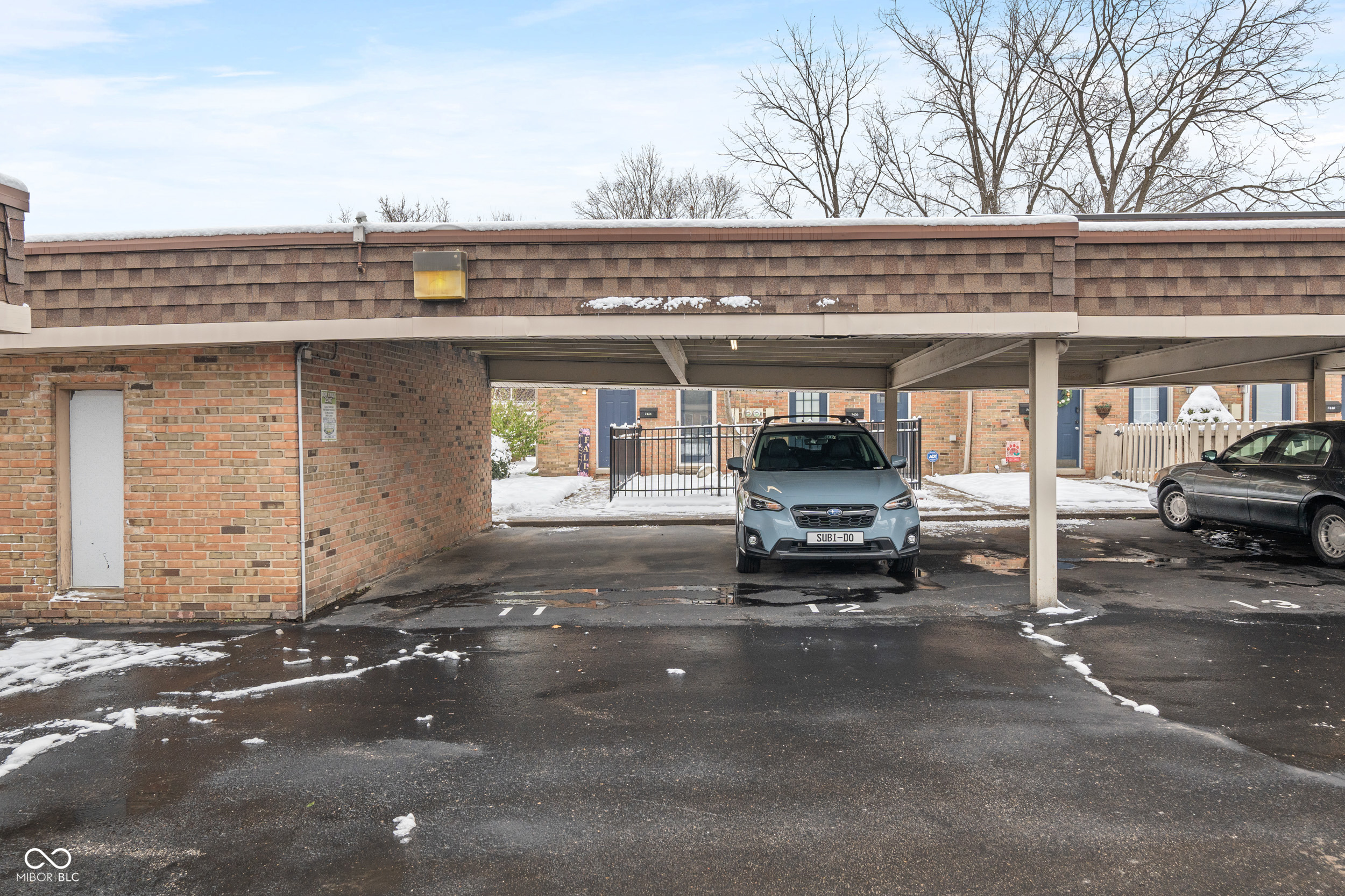 7432 Country Brook Drive Unit: 7432