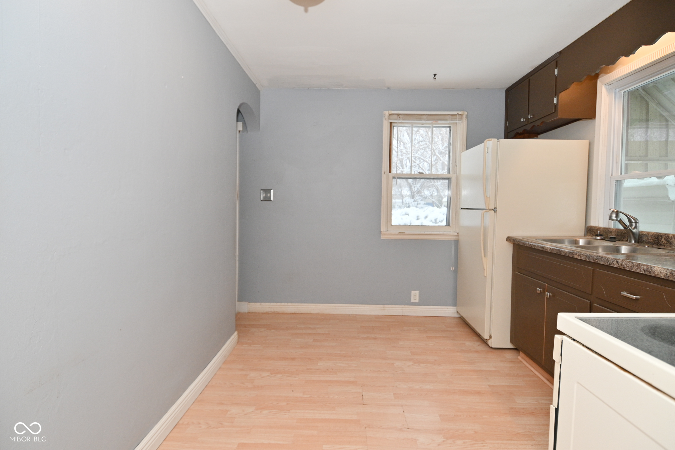 977 S Morgantown Road