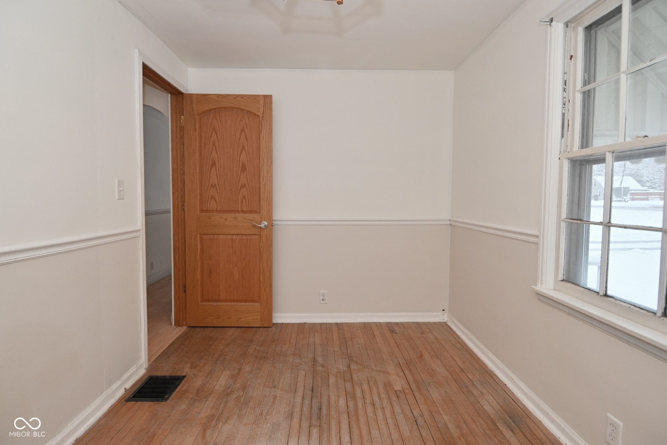 977 S Morgantown Road