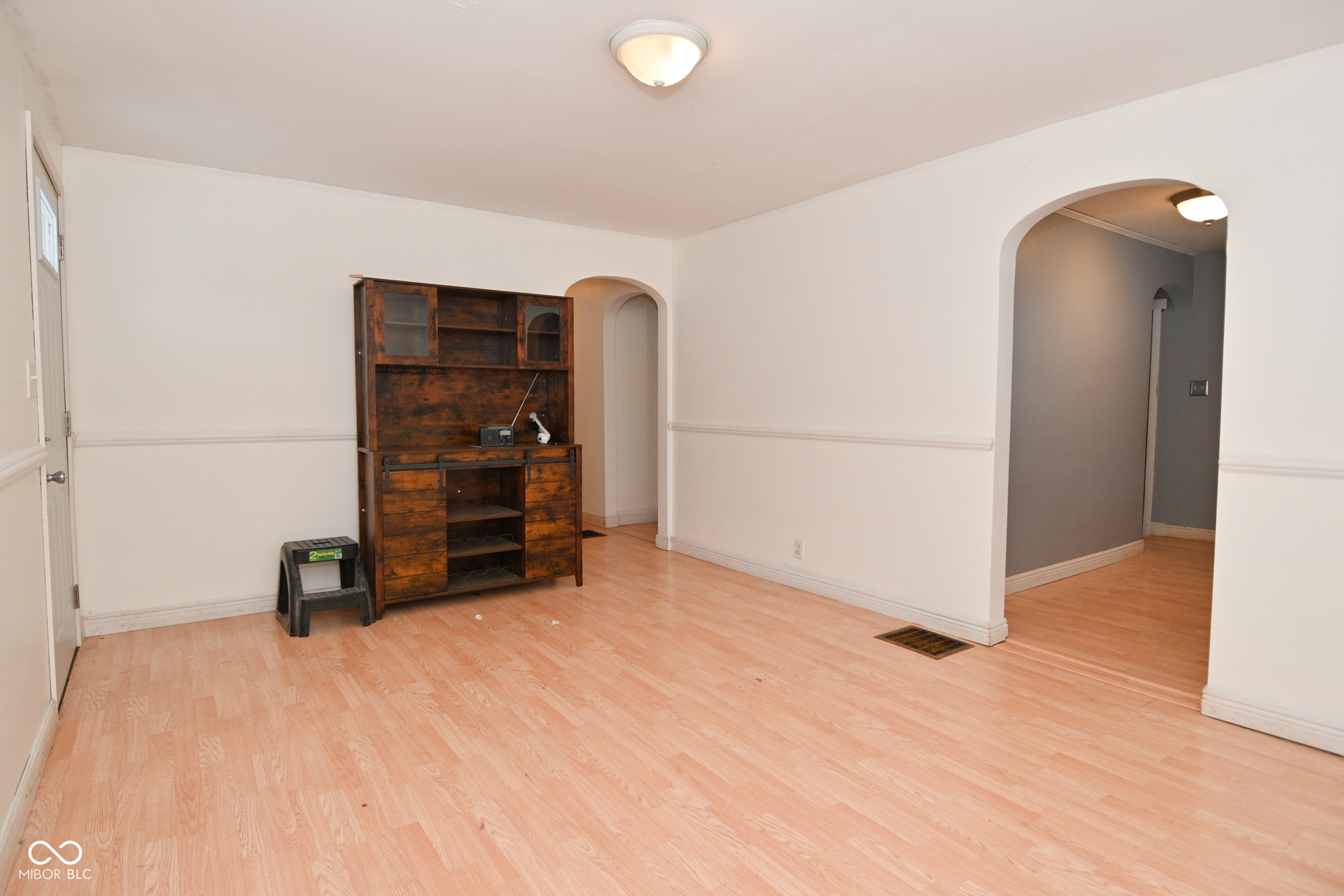977 S Morgantown Road