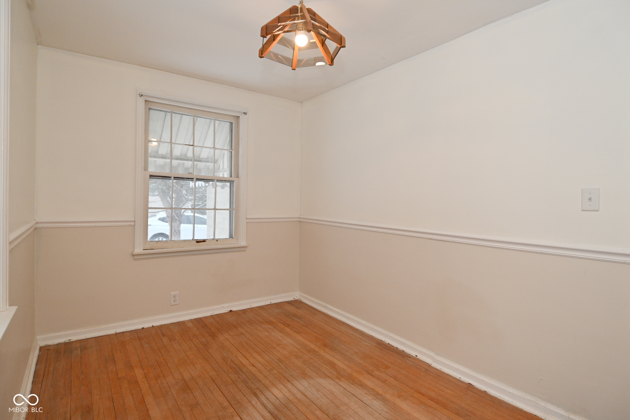 977 S Morgantown Road