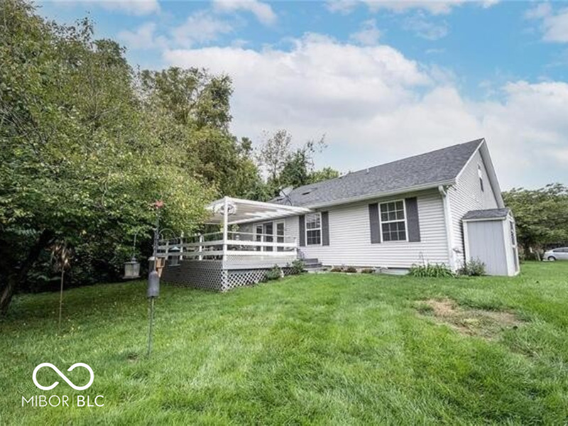 11298 Squirrel Hollow