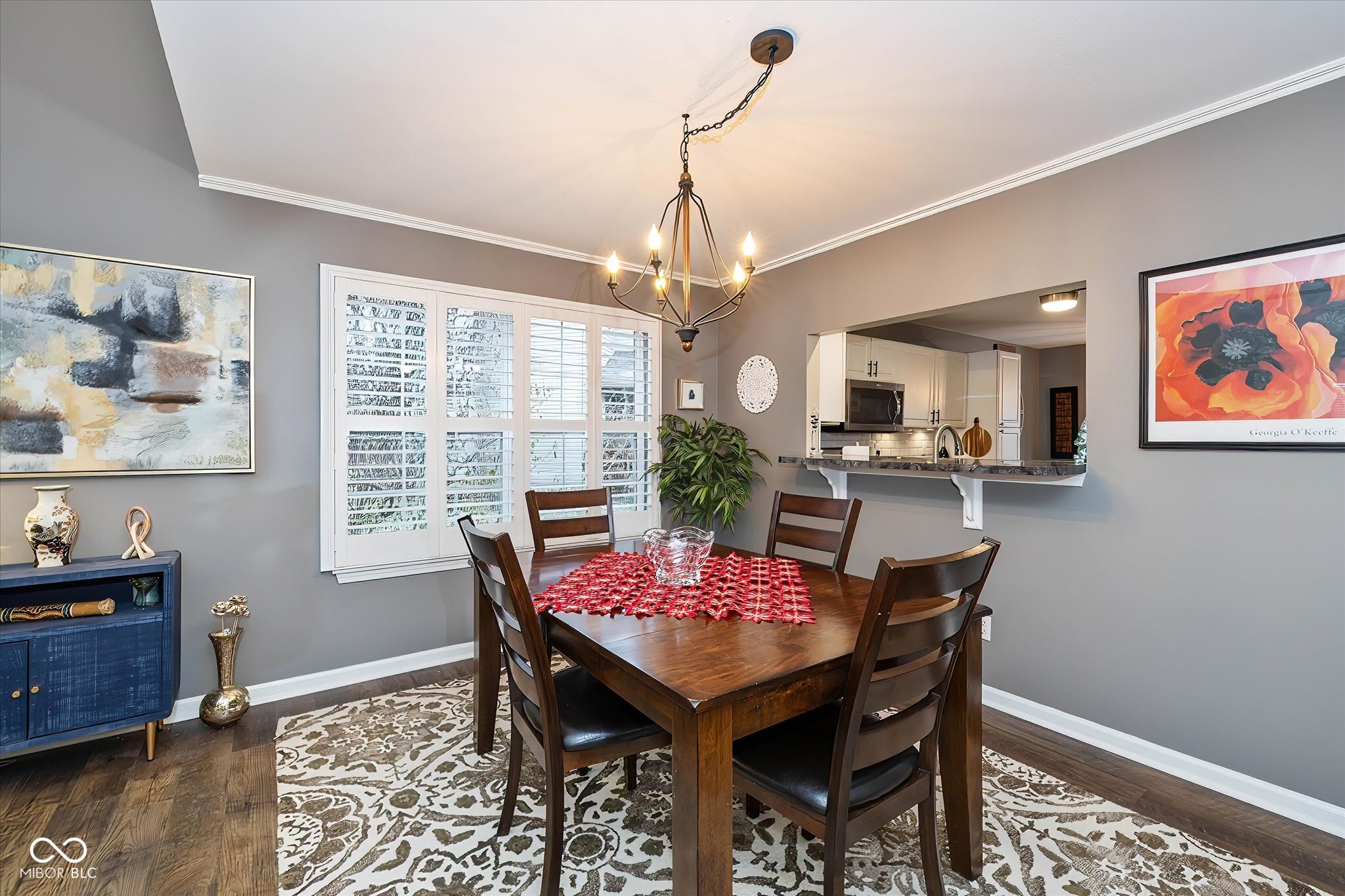11298 Squirrel Hollow