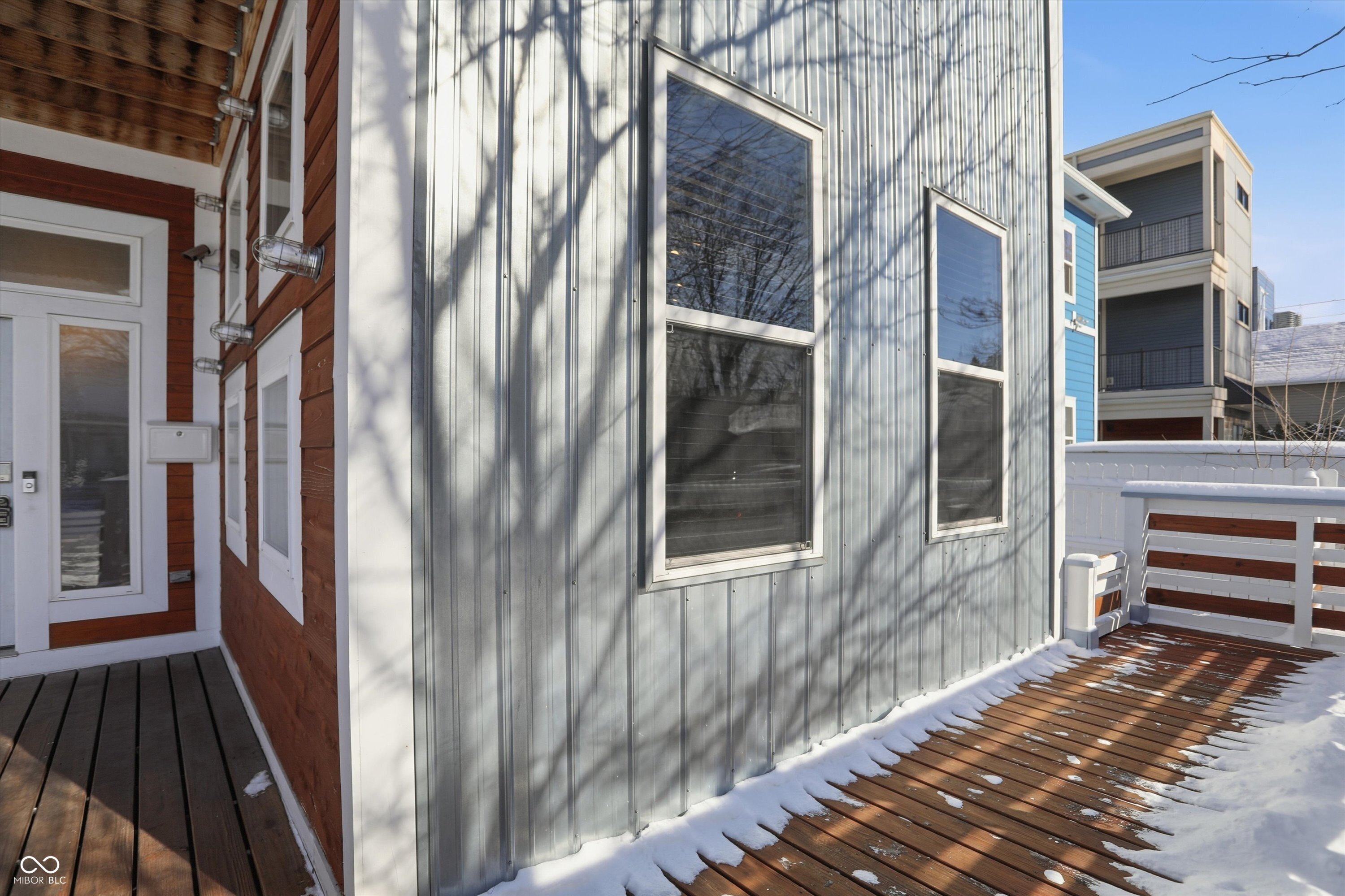 902 Woodlawn Avenue