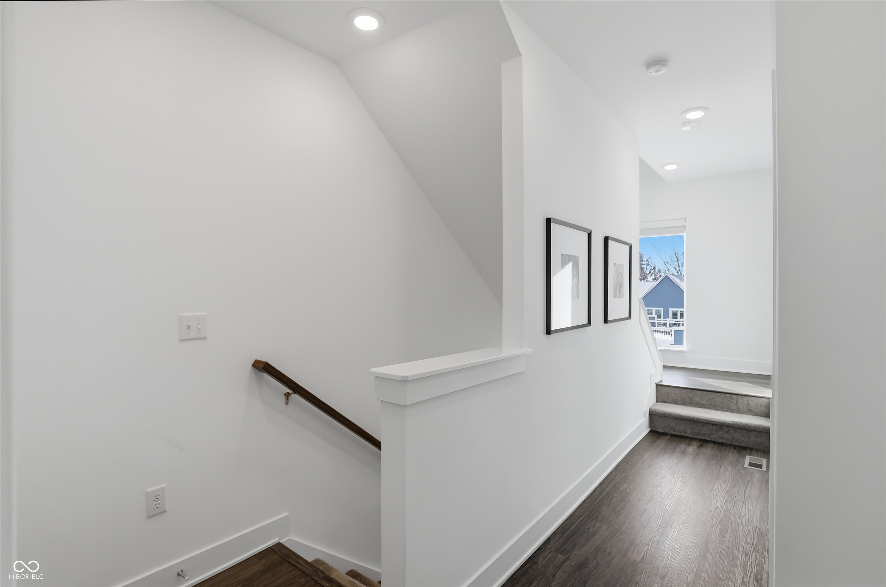737 Switchyard Place