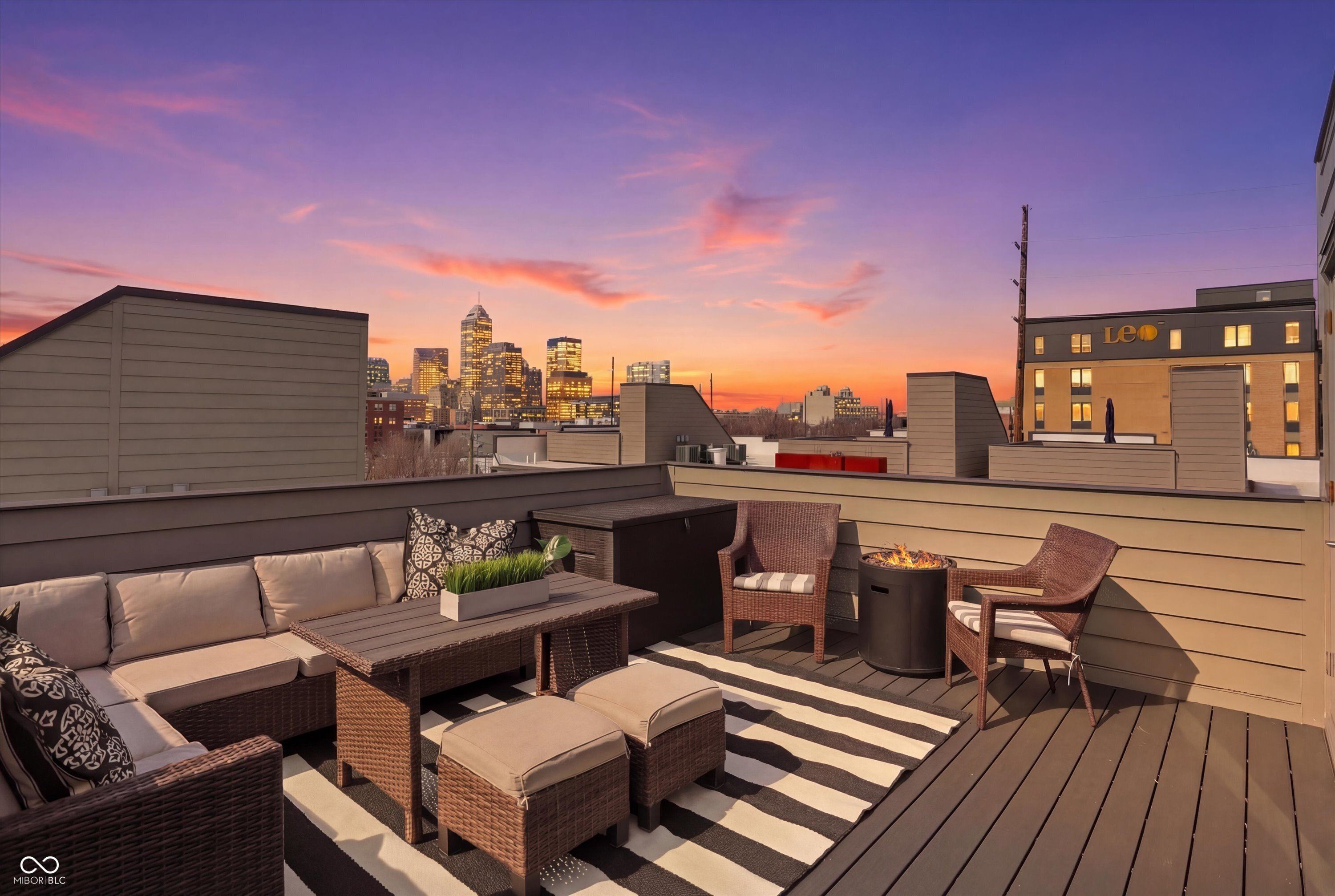 737 Switchyard Place