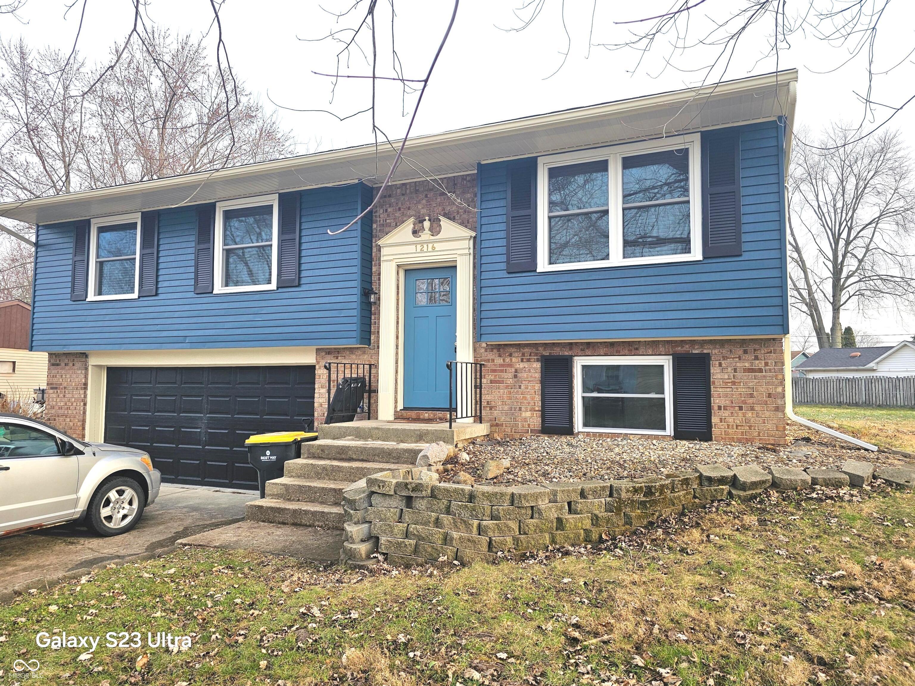 1216 Gwinn Lane