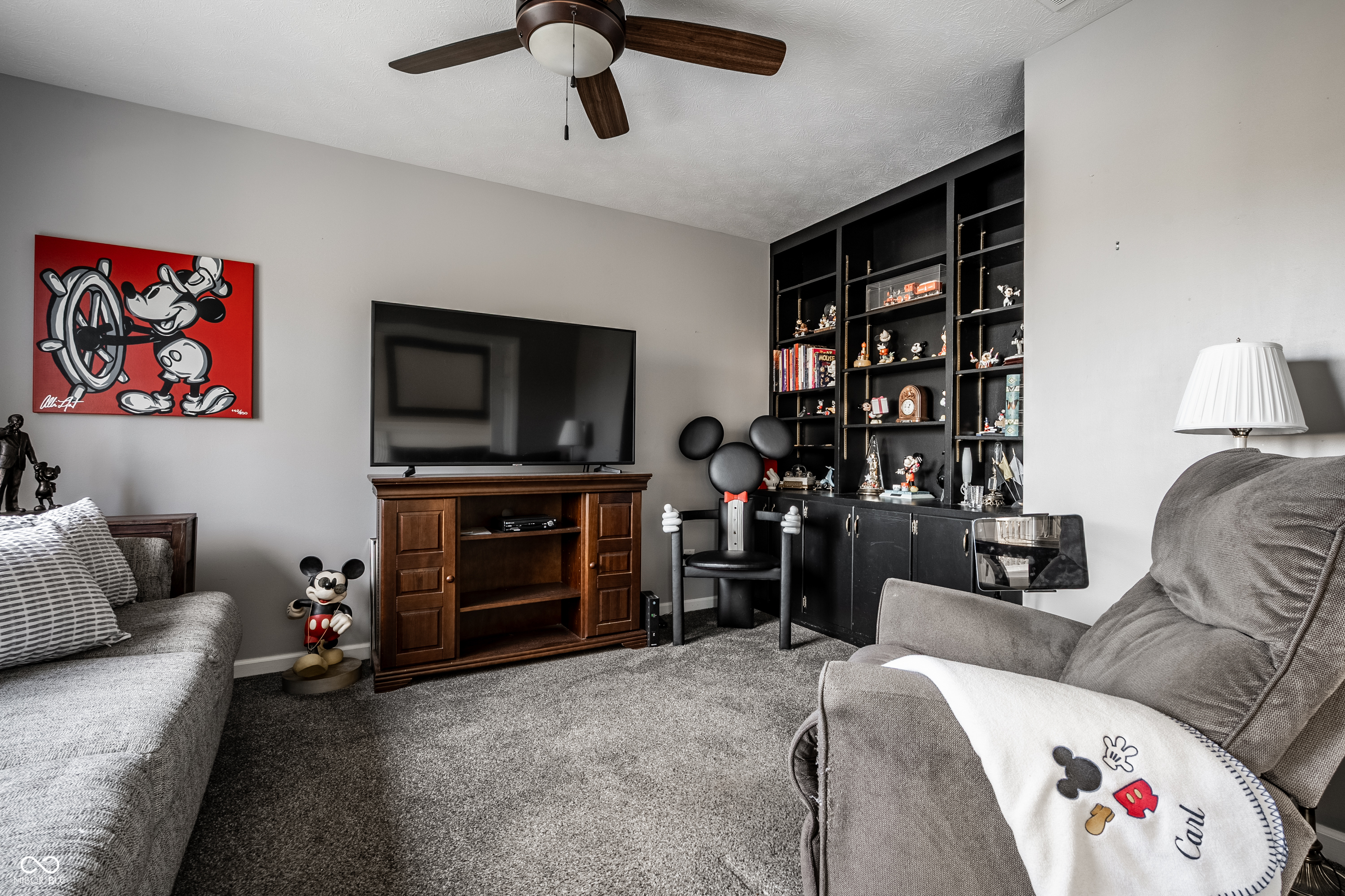 8316 Seabridge Way