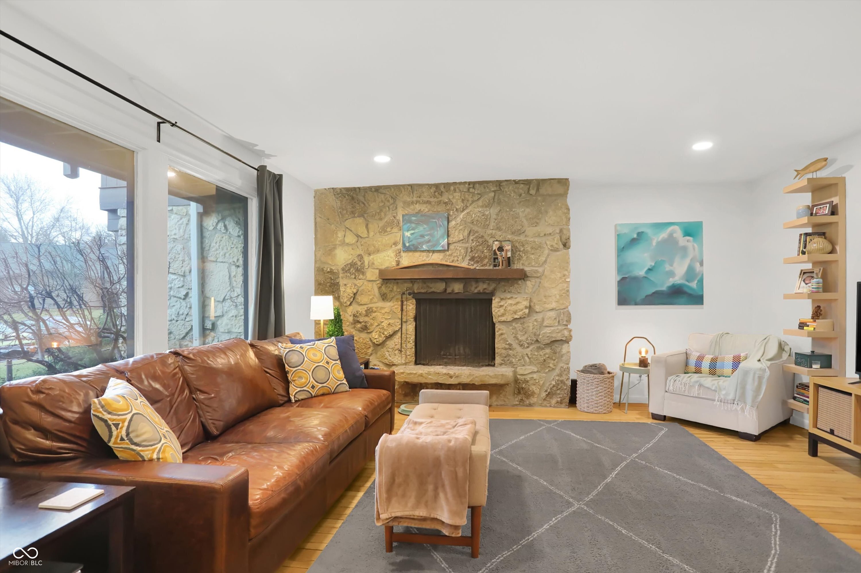 5212 Nob Lane