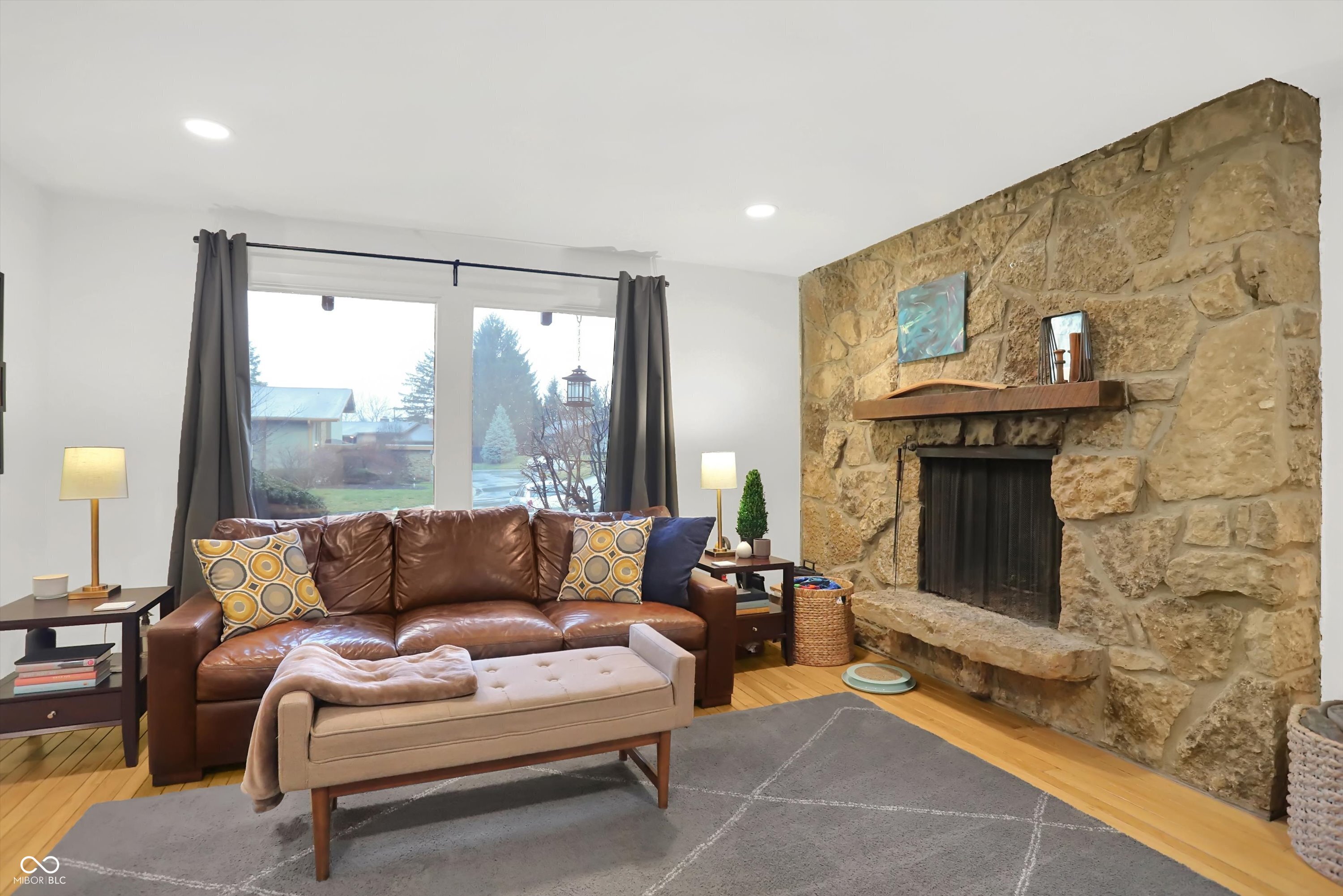 5212 Nob Lane