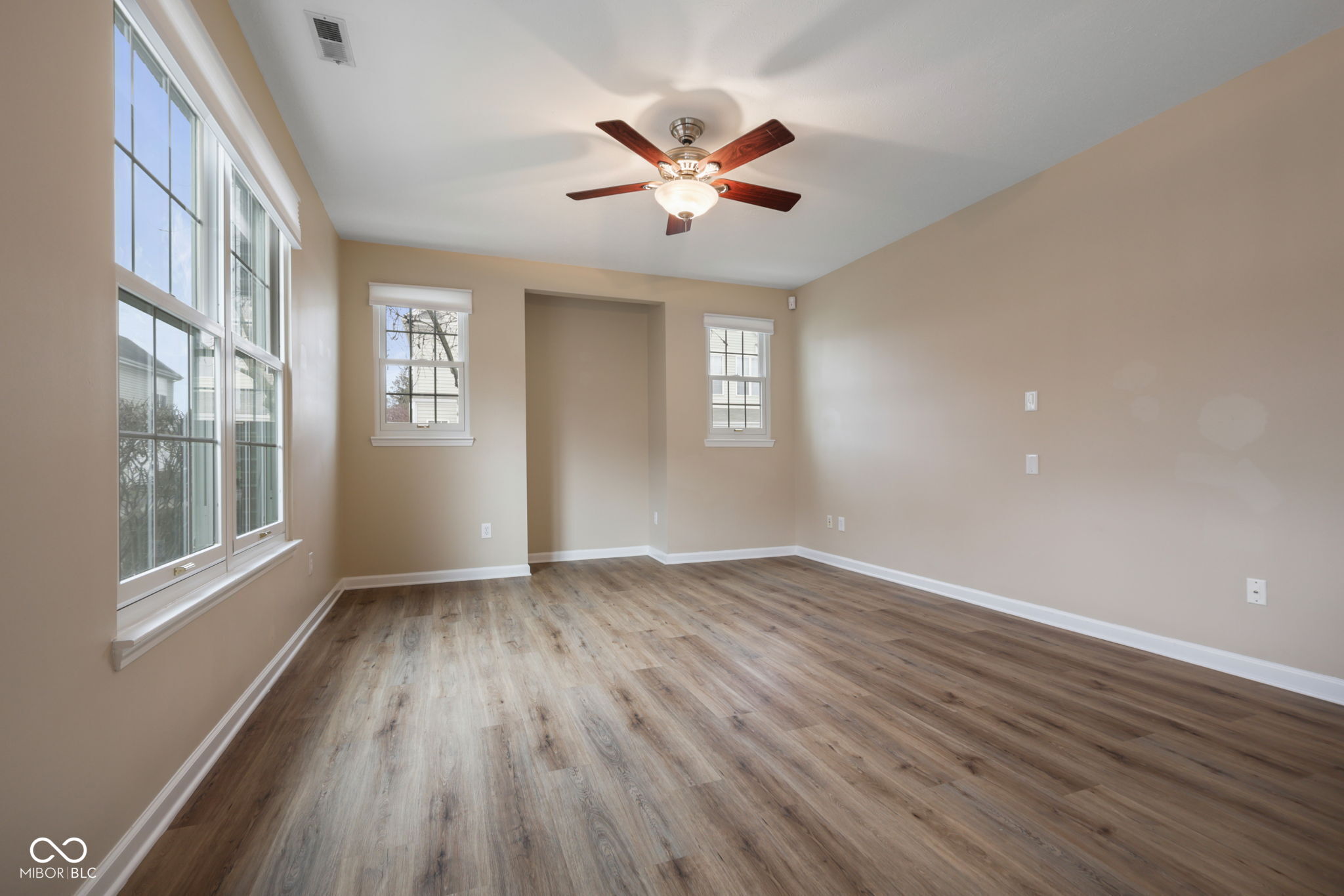 2358 Colfax Lane