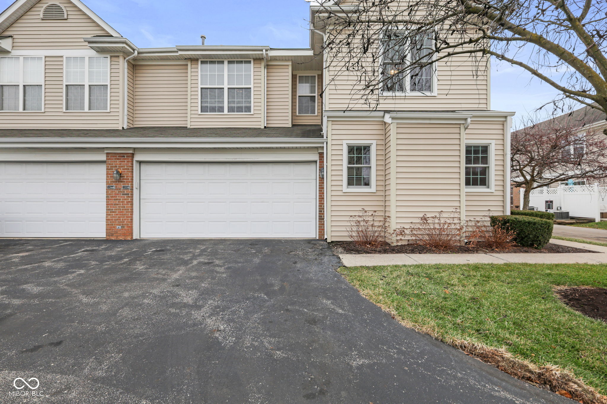 2358 Colfax Lane