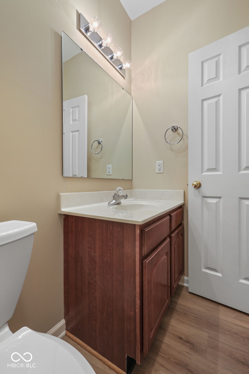 2358 Colfax Lane