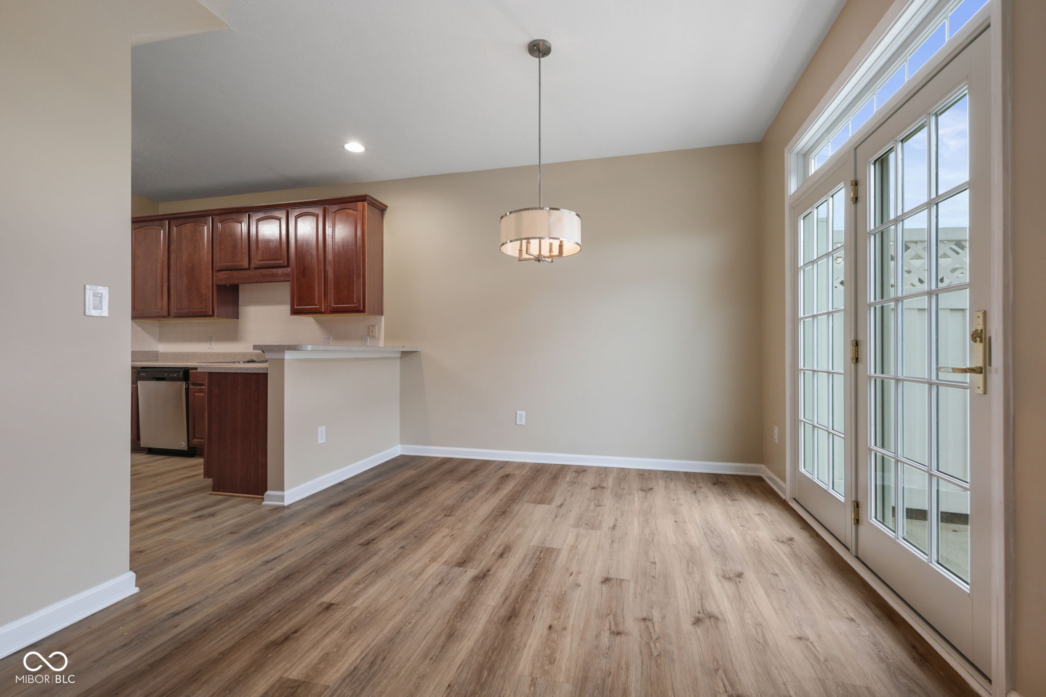 2358 Colfax Lane