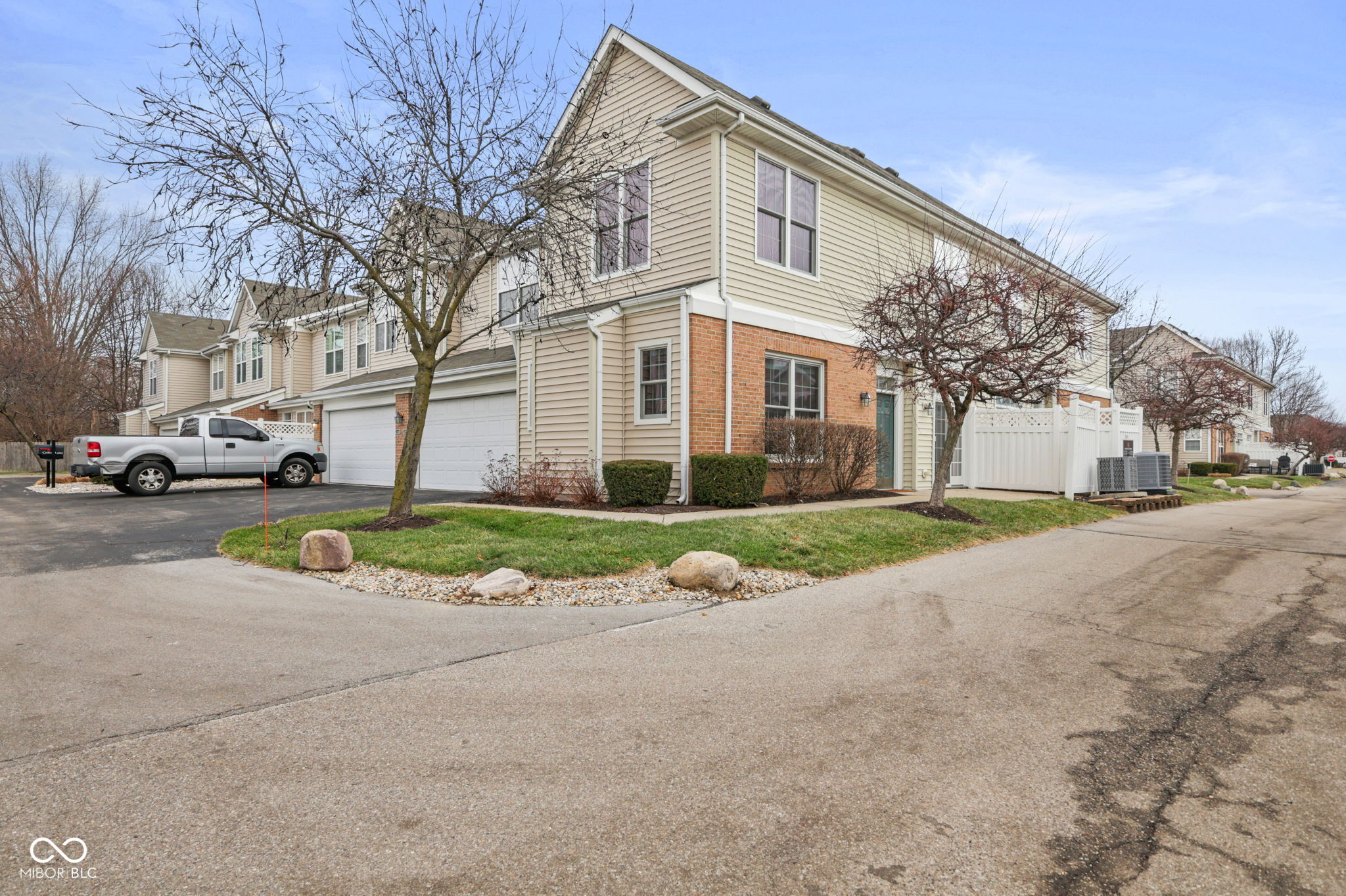 2358 Colfax Lane