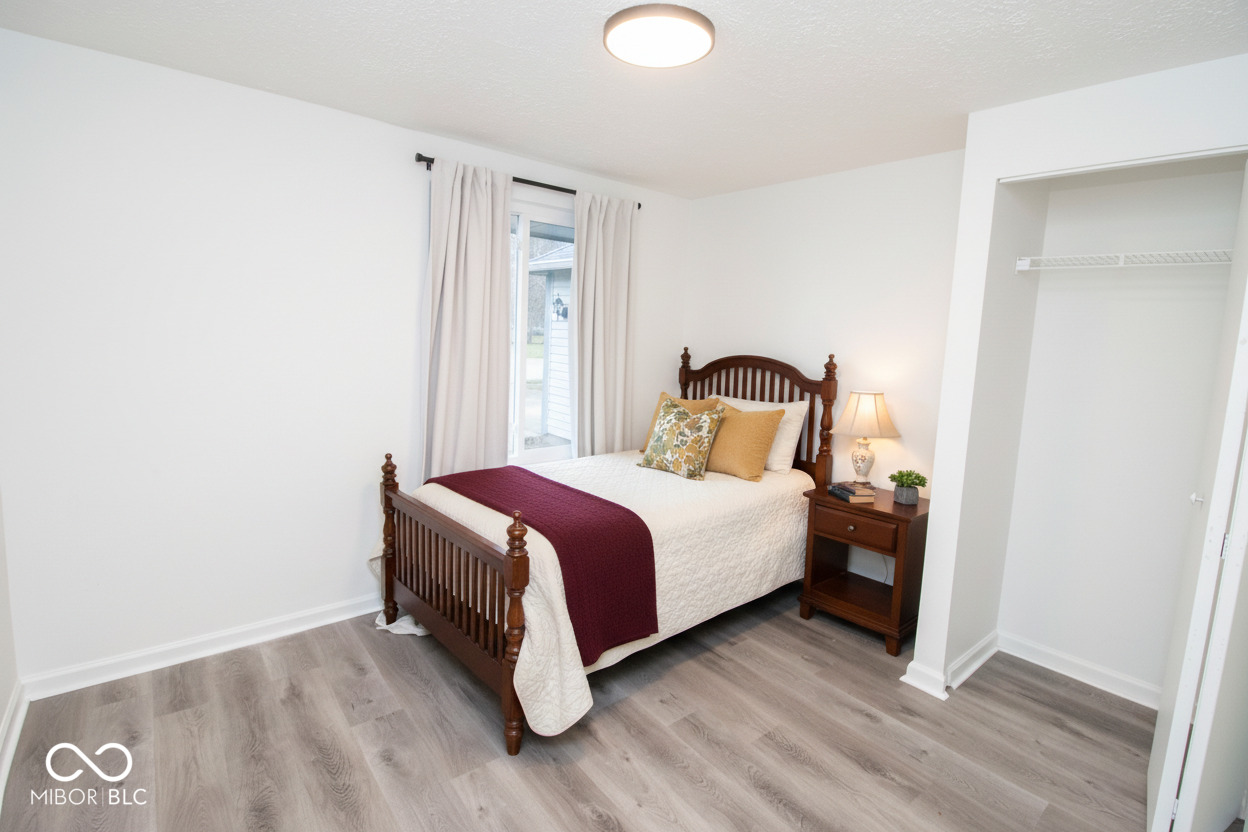 11289 Woodcreek Drive