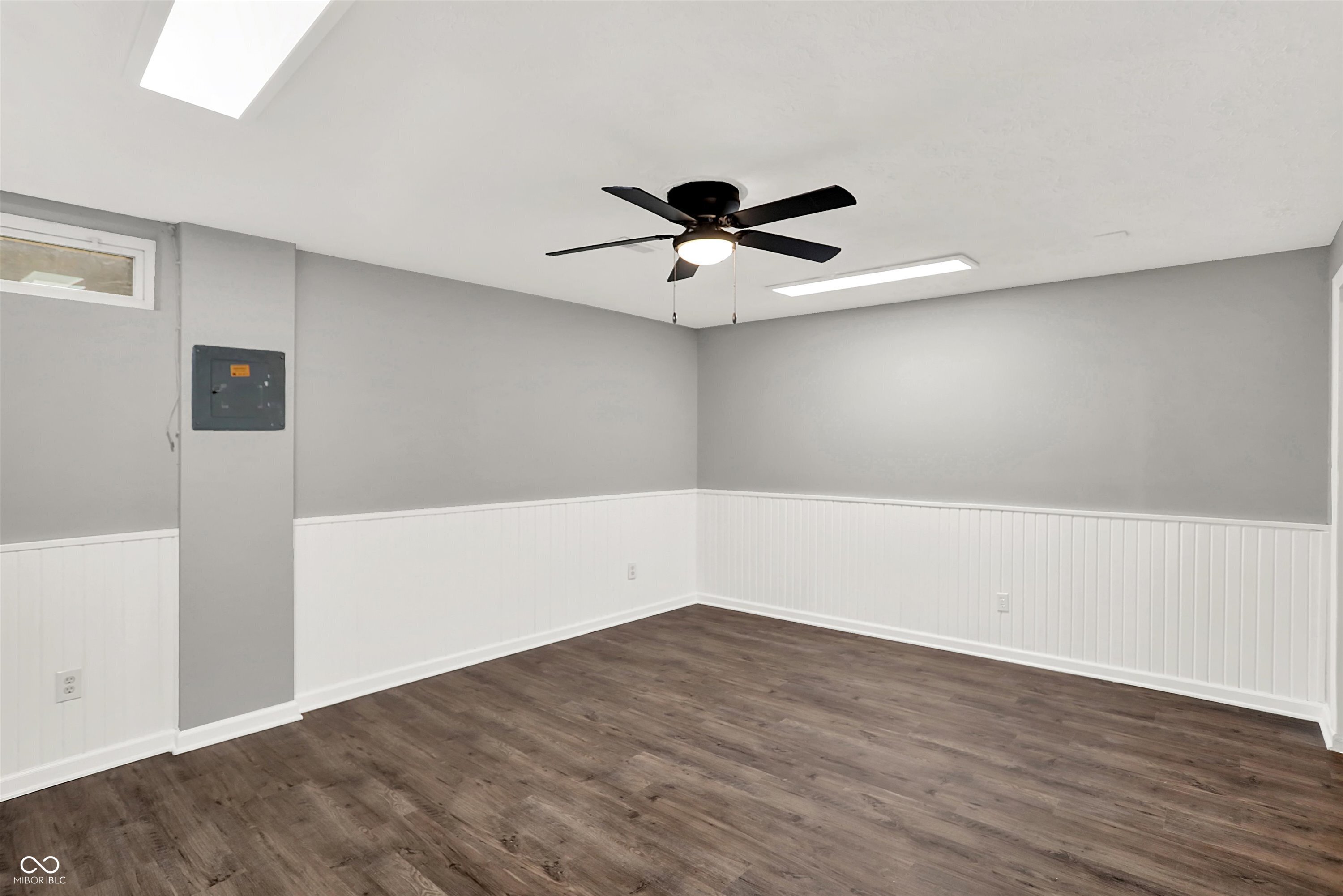6813 Cross Key Drive