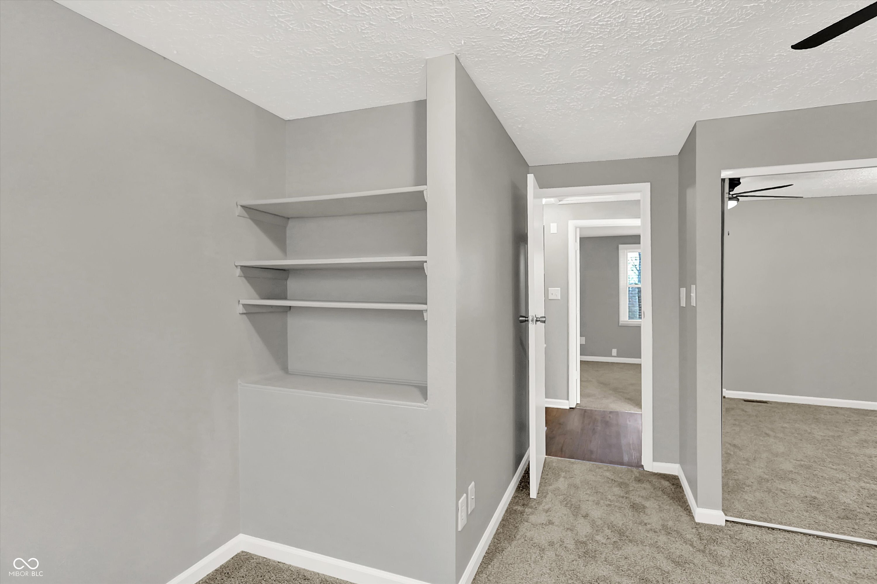 6813 Cross Key Drive