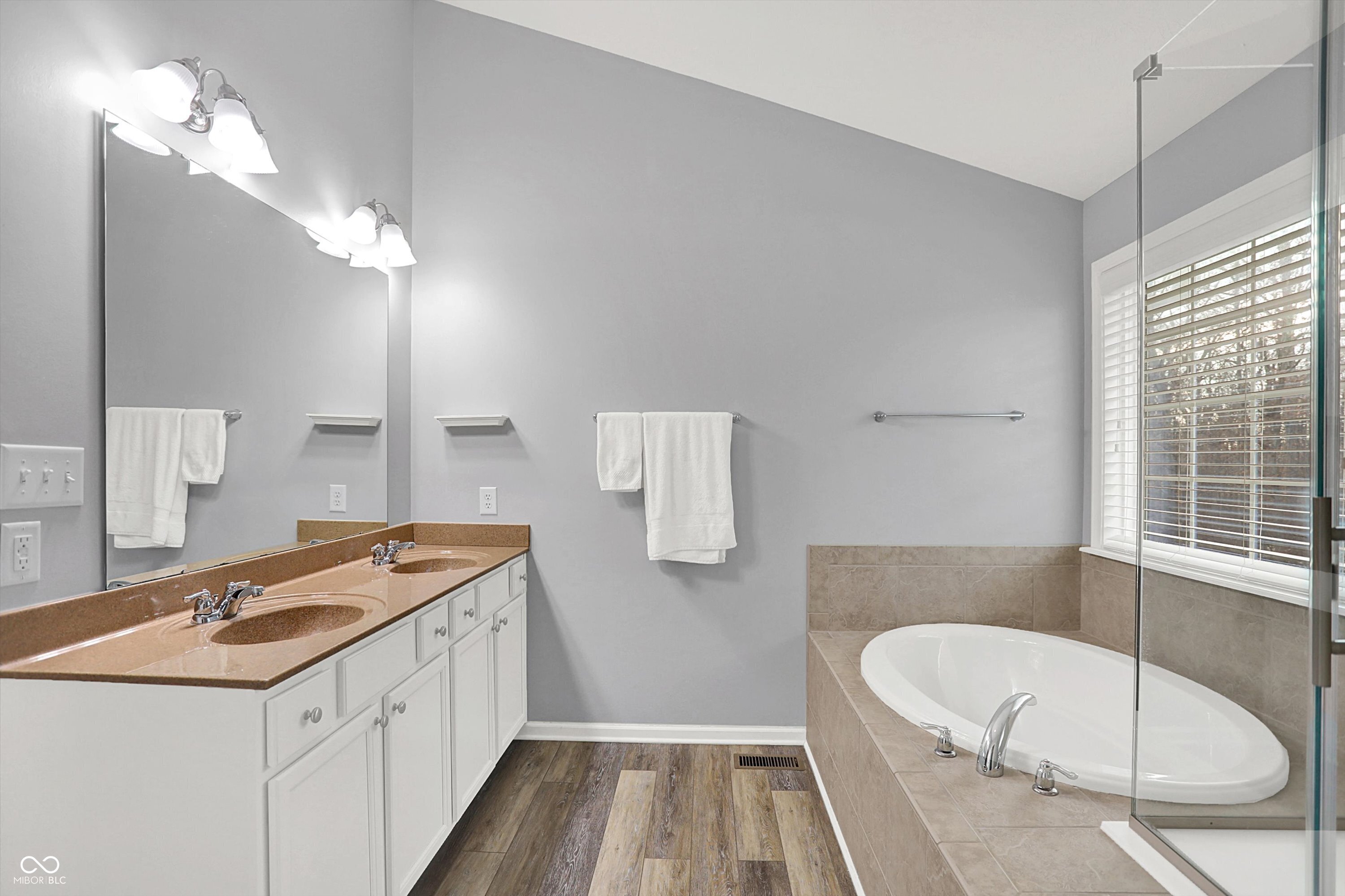 12232 Wolverton Way