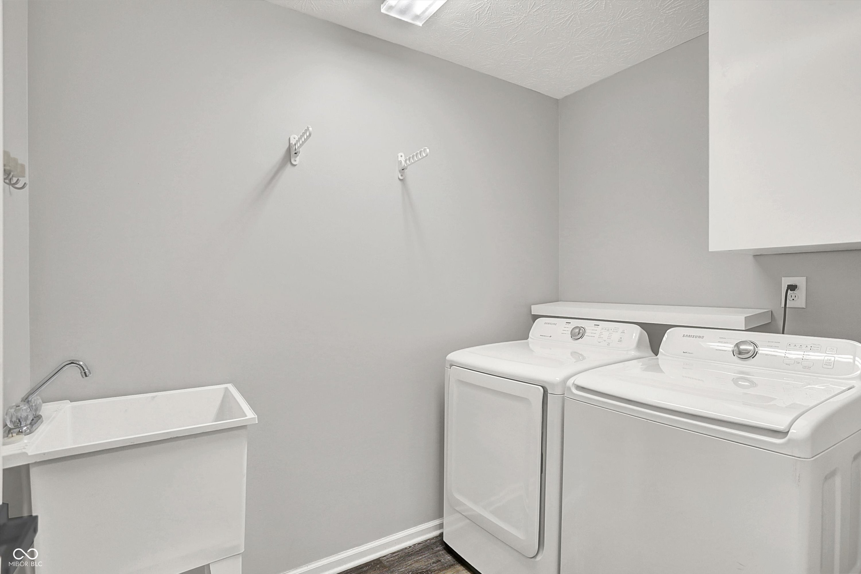 12232 Wolverton Way
