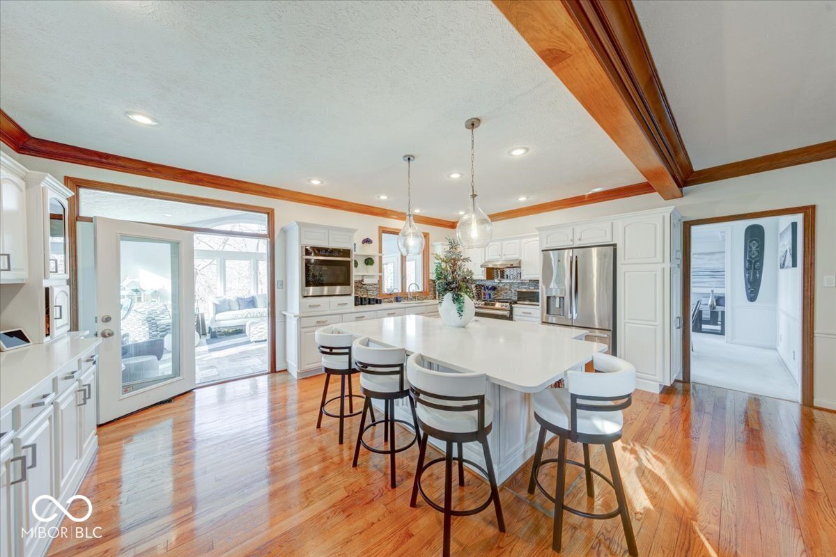 7250 Royal Oakland Drive
