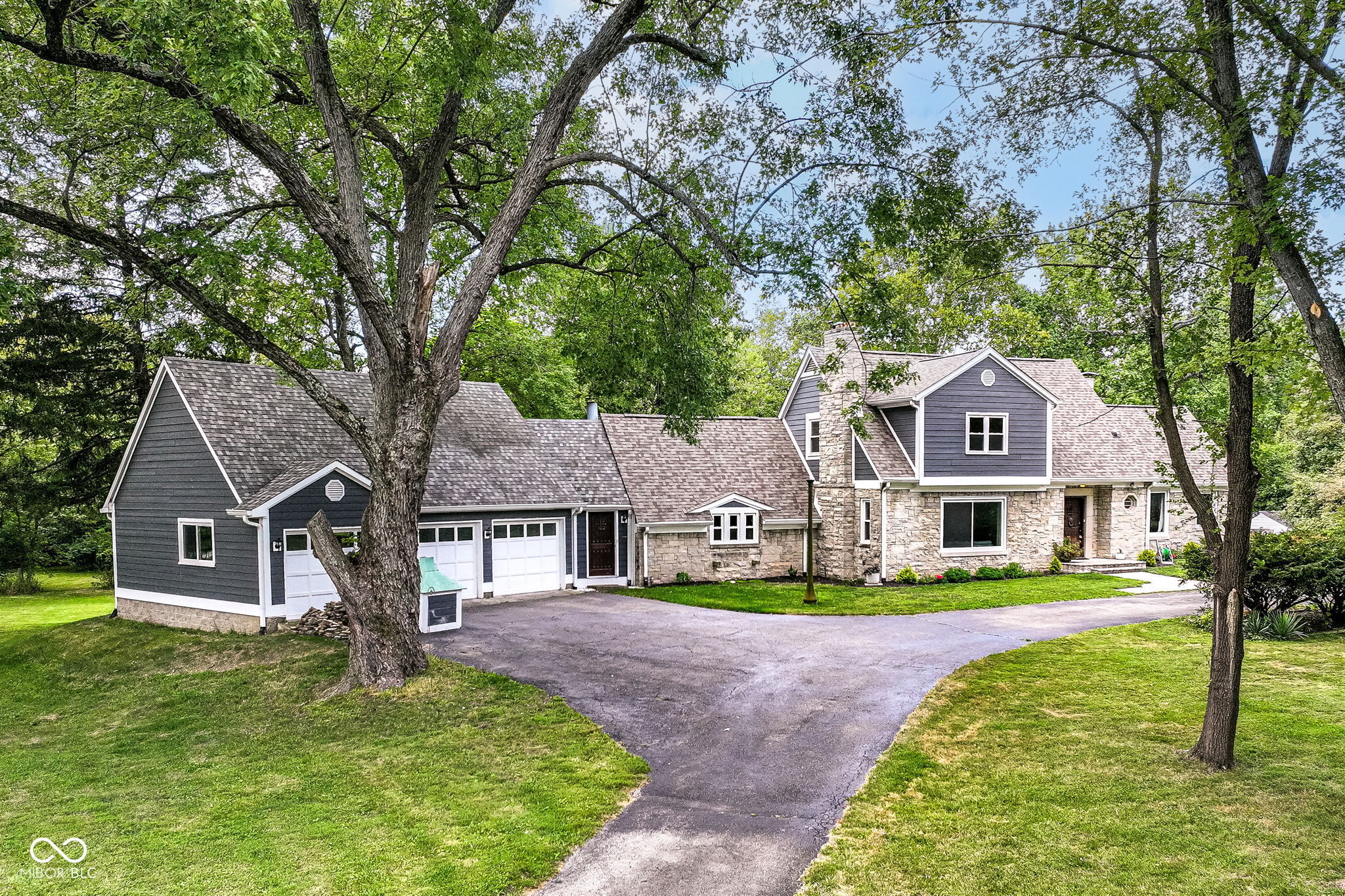 7320 Highland Road