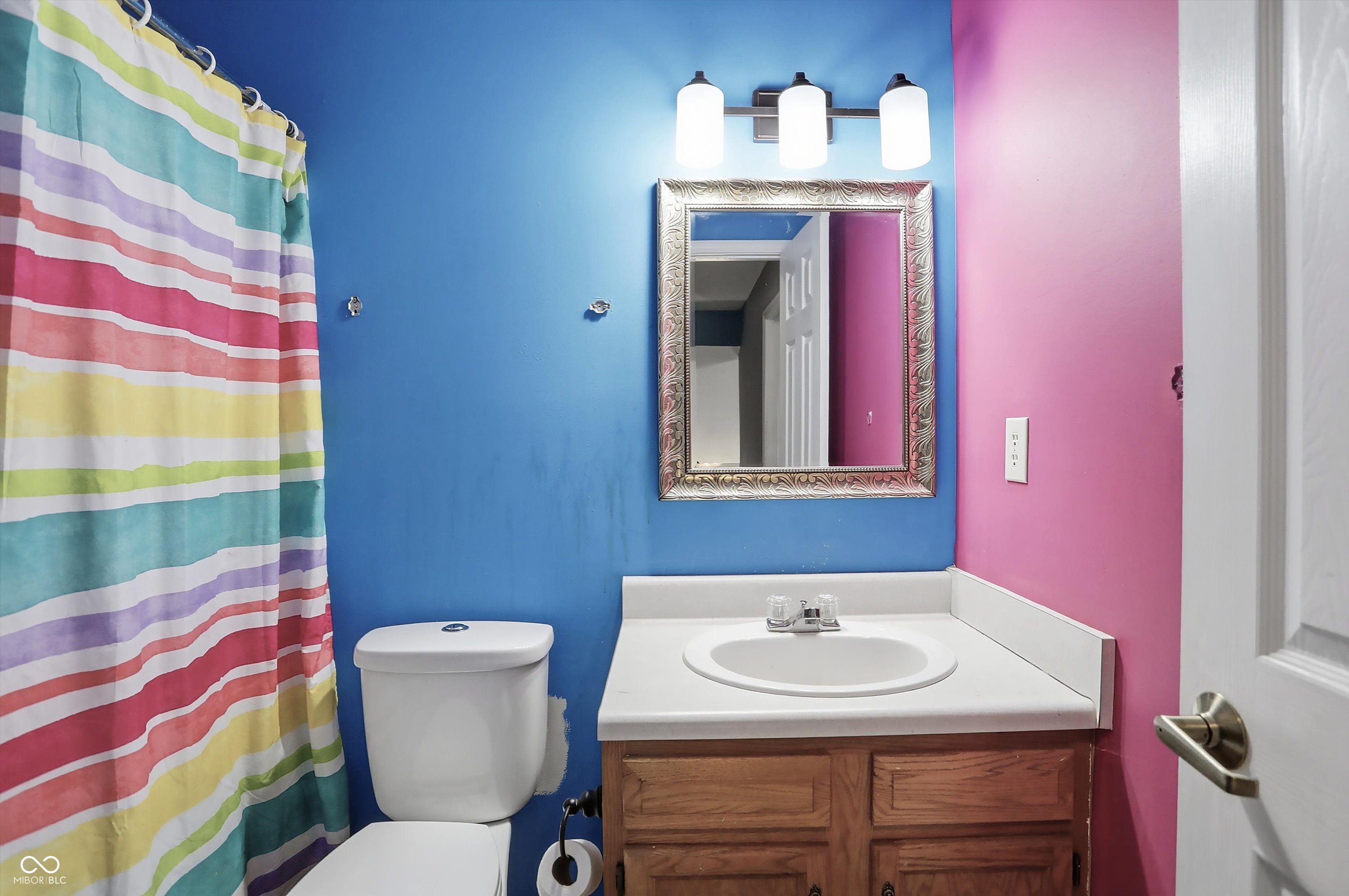 5218 W Hidden Ridge Court