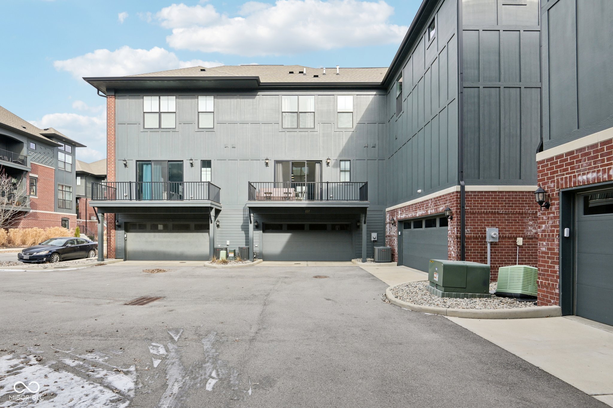 237 Poplar Street