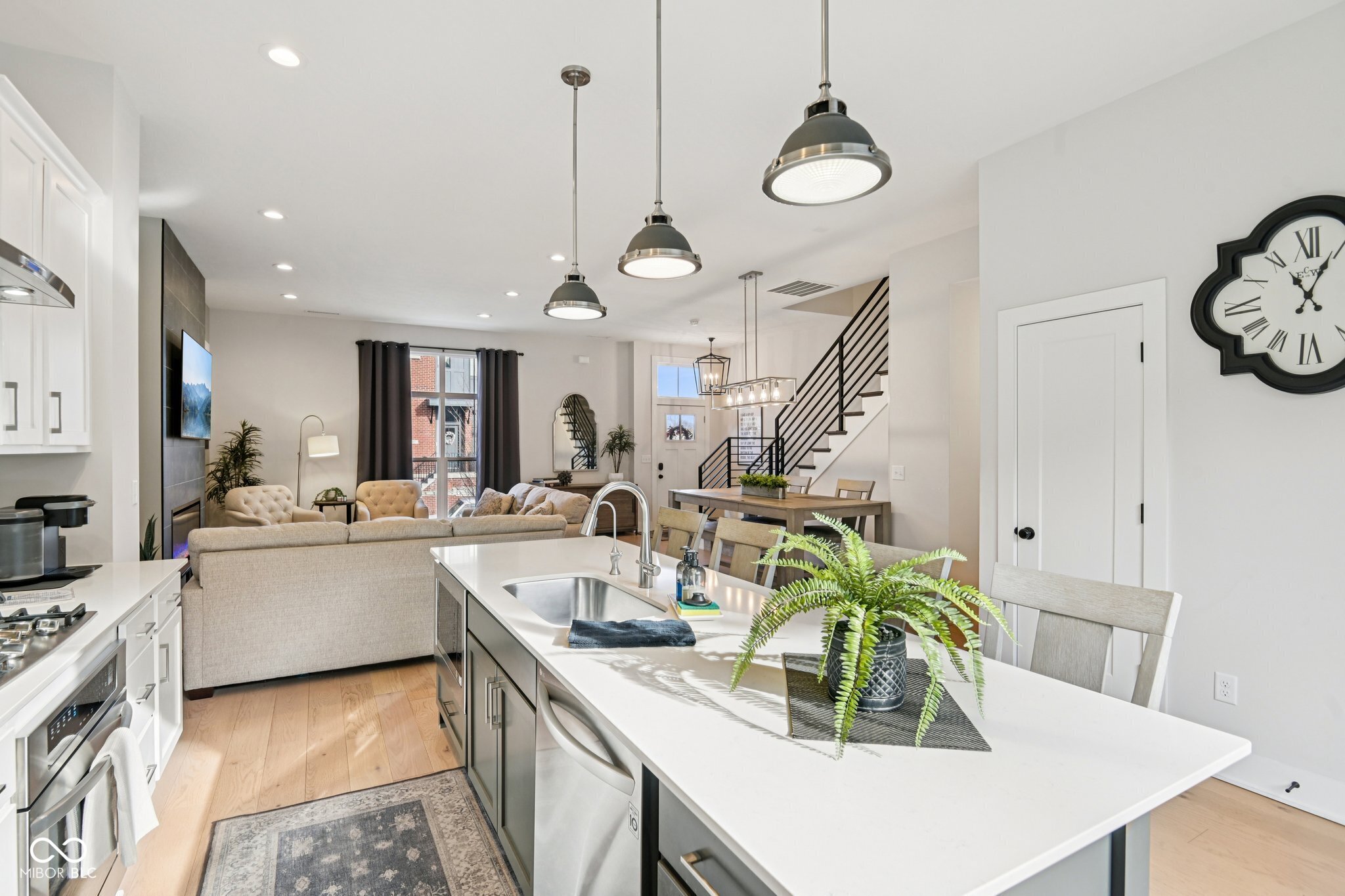 237 Poplar Street