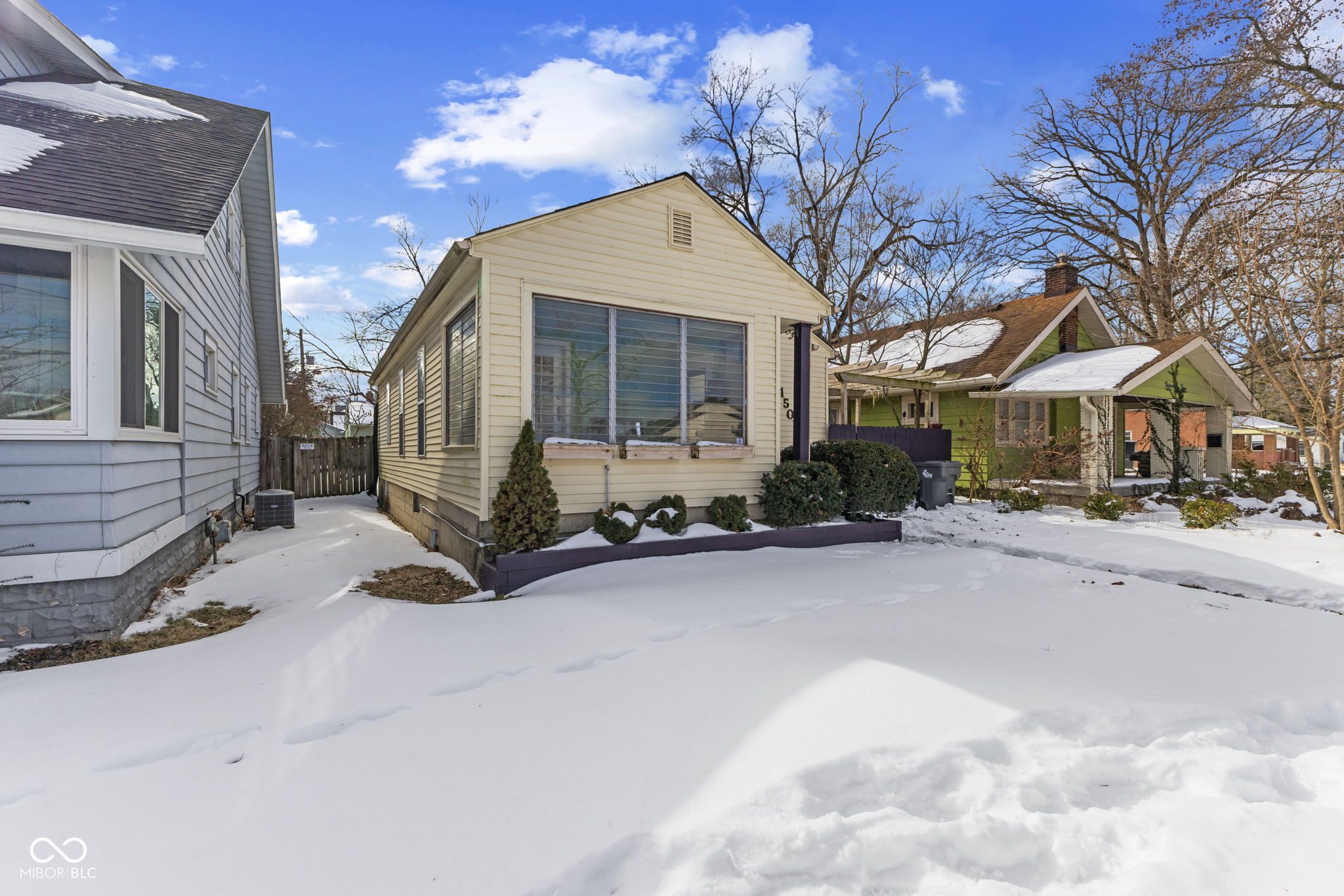 1507 E 52nd Street