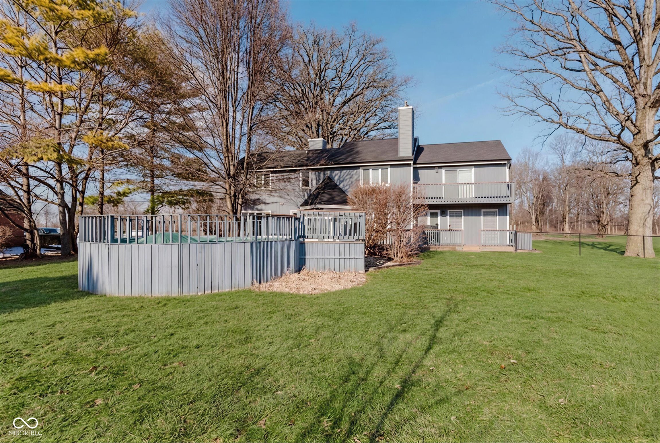 2020 S Oakwood Drive