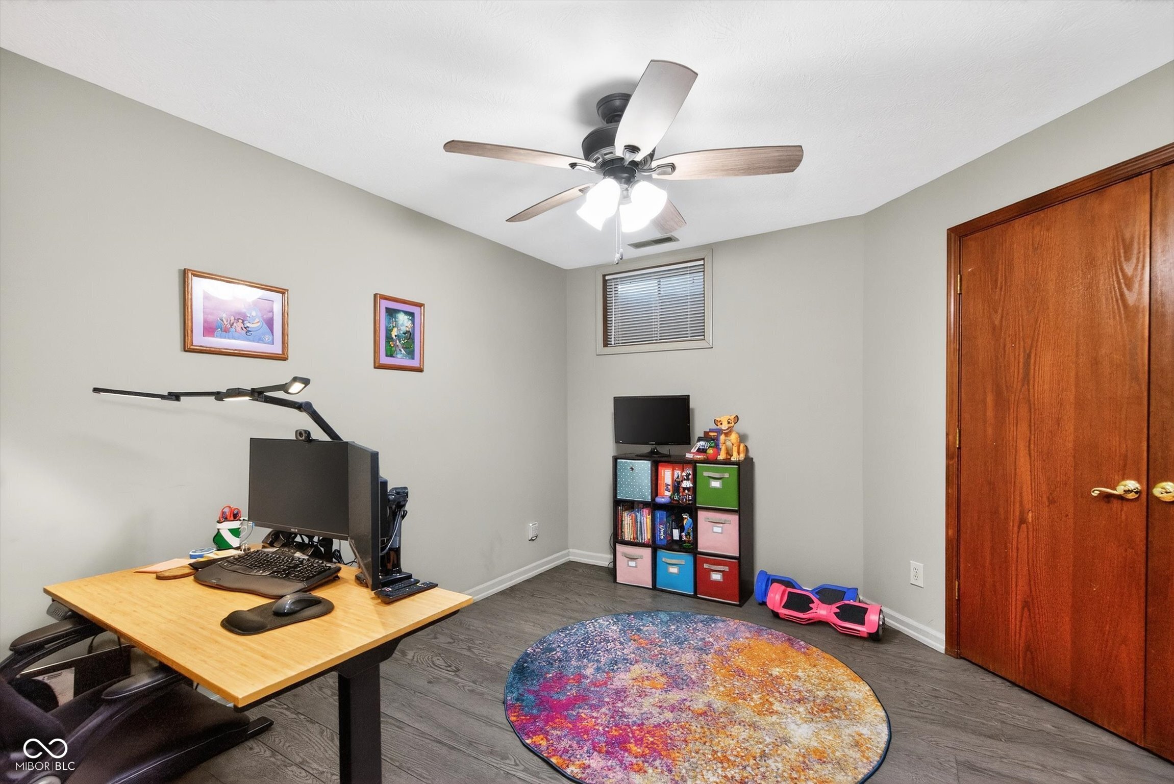 2020 S Oakwood Drive