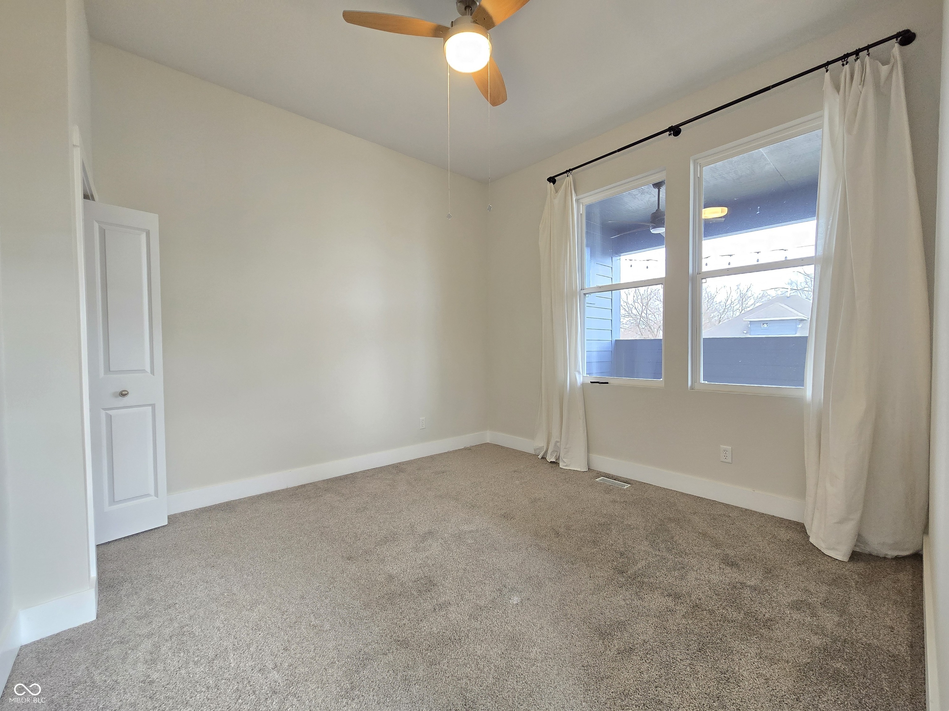 1226 Cottage Avenue