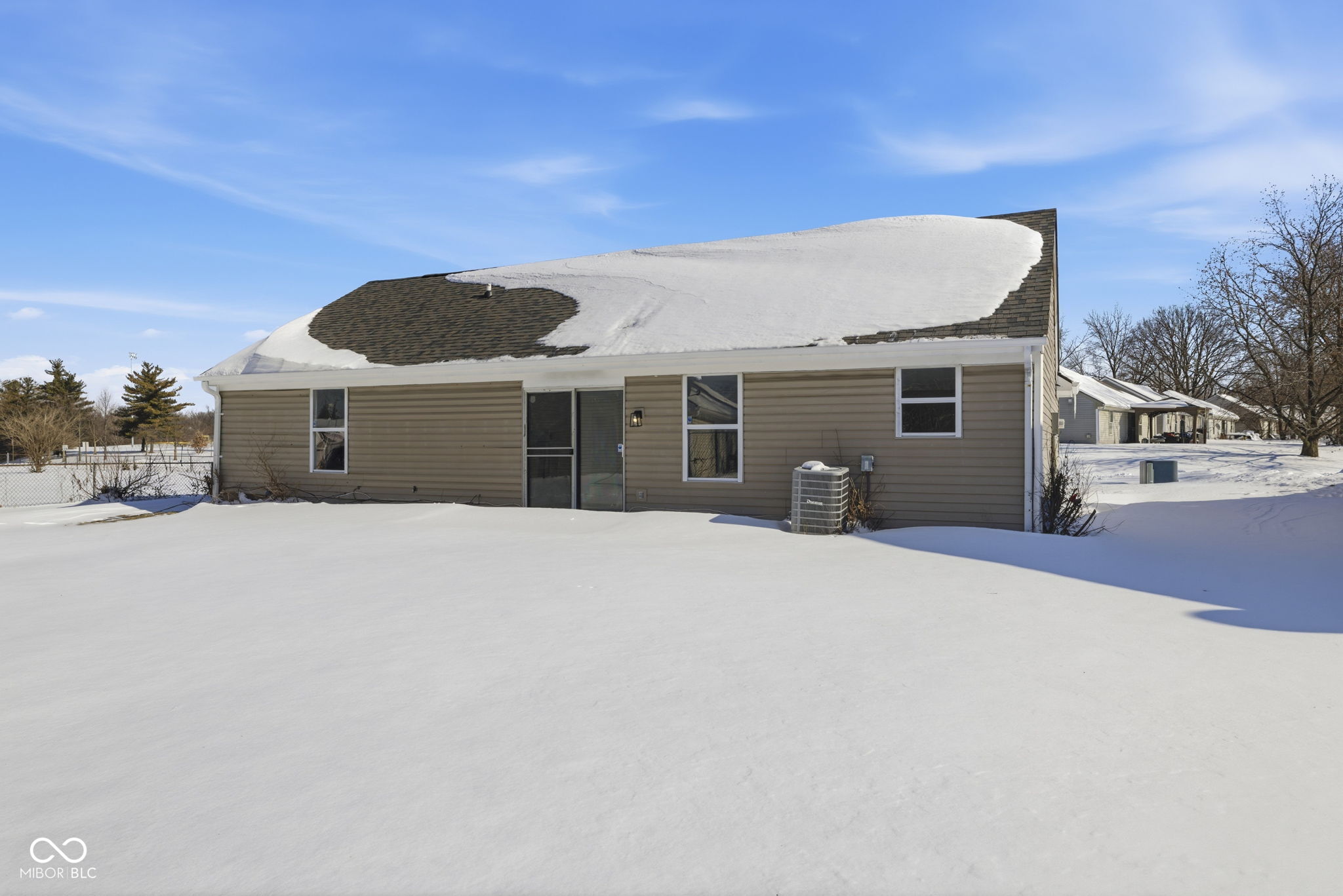 2740 N Rural Street